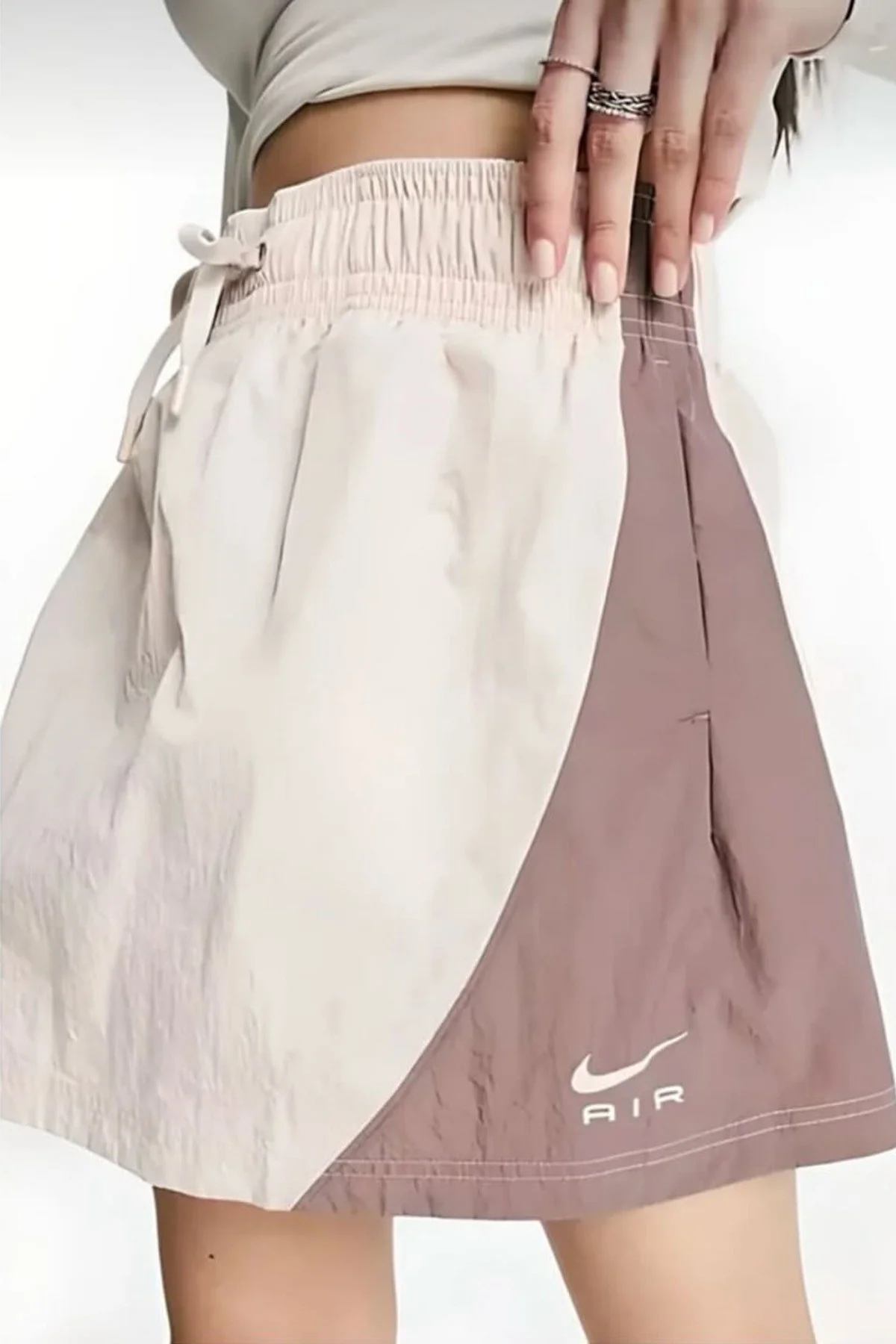 Nike Air Woven Mini Skirt in Brown Kadın Dokuma Spor Etek Kahve Bej Nike Air Woven Mini Skirt in Brown Kadın Dokuma Spor Etek Kahve Bej Fiyatı, Yorumları ve Özellikleri