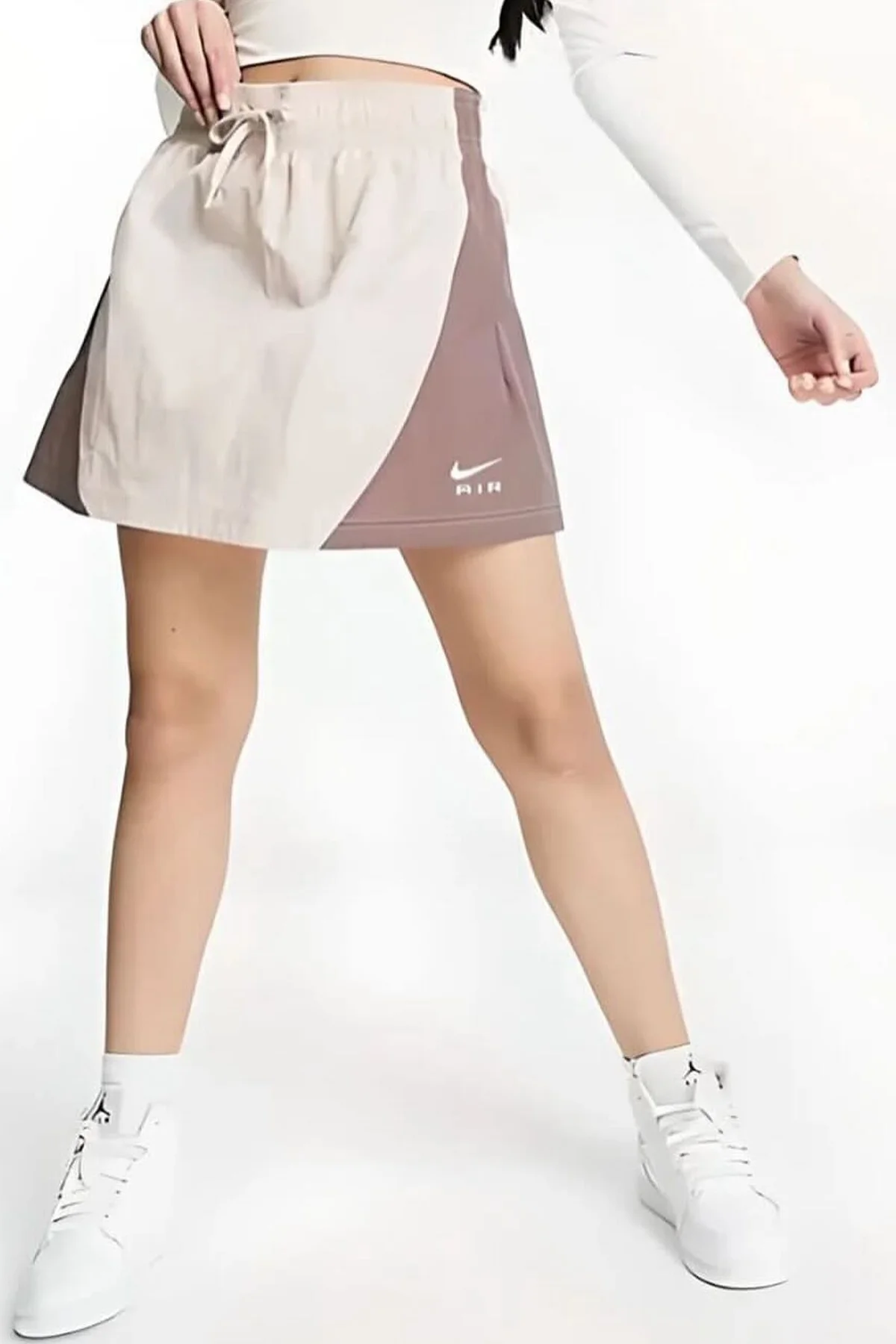 Nike Air Woven Mini Skirt in Brown Kadın Dokuma Spor Etek Kahve Bej Nike Air Woven Mini Skirt in Brown Kadın Dokuma Spor Etek Kahve Bej Fiyatı, Yorumları ve Özellikleri