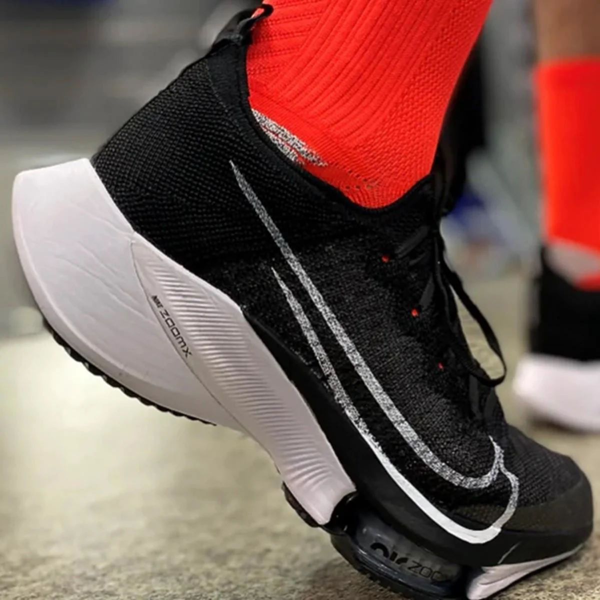 Nike Air Zoom Tempo Next Flyknit Running Shoes Erkek Koşu Ayakkabısı Siyah Fiyatı, Yorumları ve Özellikleri