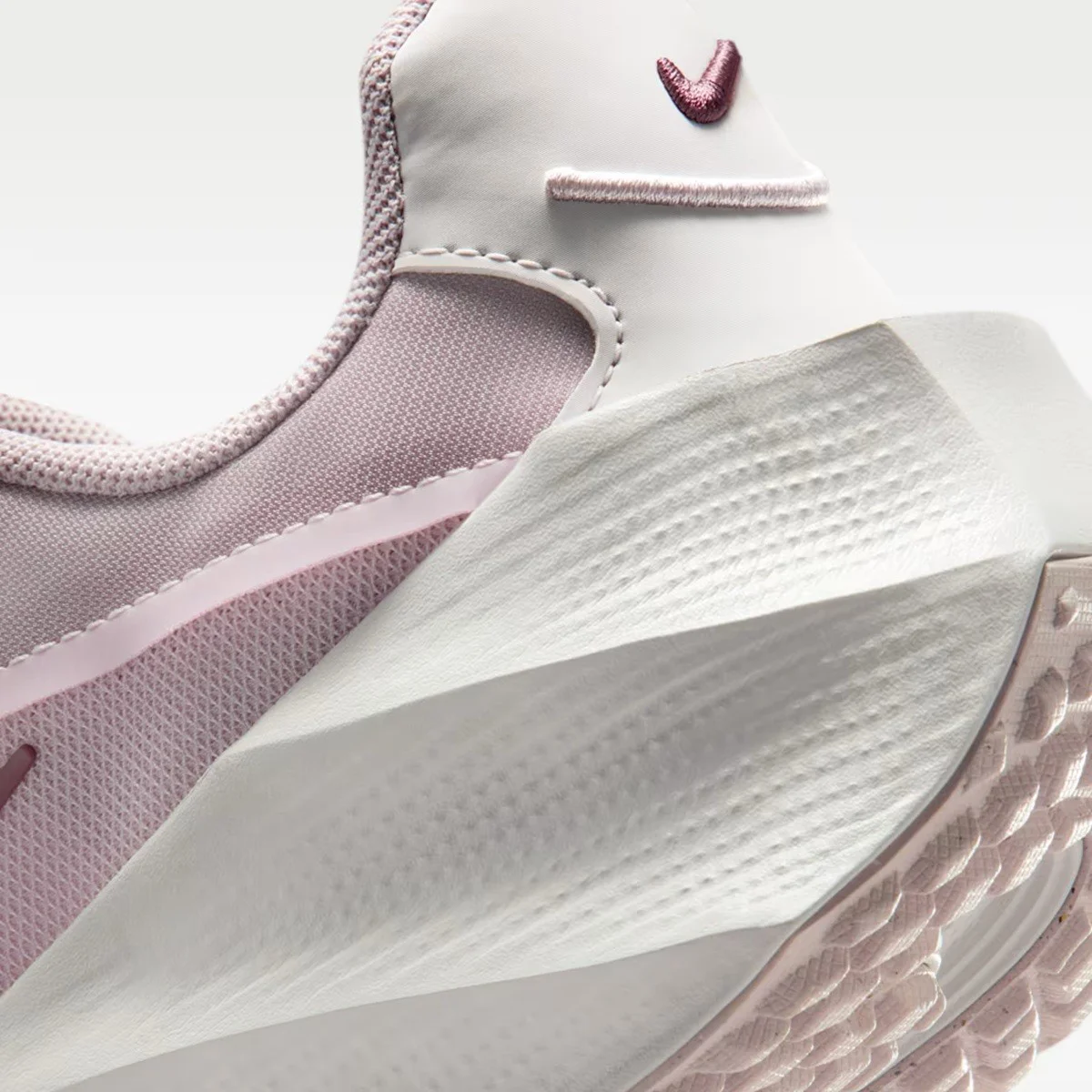 Nike Aura Edge Pink Womens Sneaker Kadın Günlük Spor Ayakkabı Pembe Nike Aura Edge Pink Womens Sneaker Kadın Günlük Spor Ayakkabı Pembe Fiyatı, Yorumları ve Özellikleri