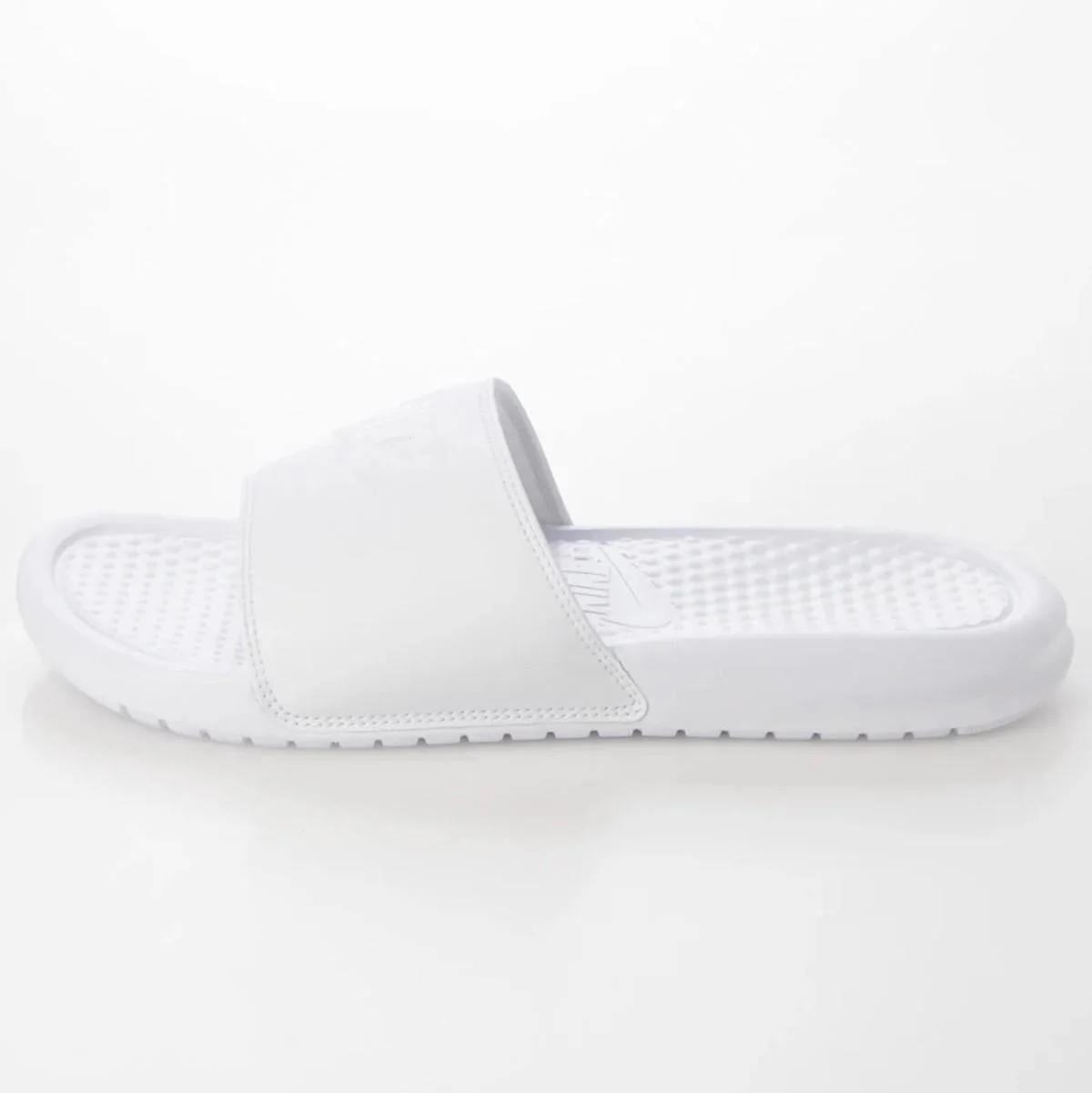 Nike Benassi Just Do It Beyaz Kadın Terlik Fiyatı, Yorumları ve Özellikleri
