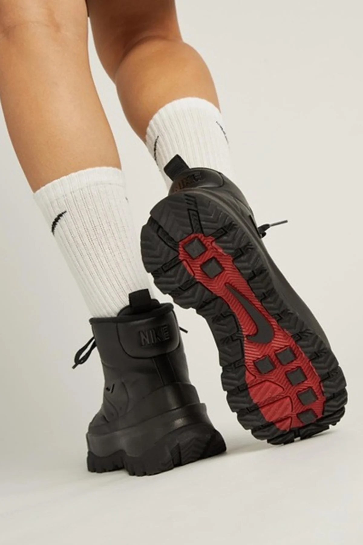 Nike Blazer Roam Mid Leather Womens Sneaker Hakiki Deri Bilekli Günlük Spor Ayakkabı Siyah Nike Blazer Roam Mid Leather Womens Sneaker Hakiki Deri Bilekli Günlük Spor Ayakkabı Siyah Fiyatı, Yorumları ve Özellikleri