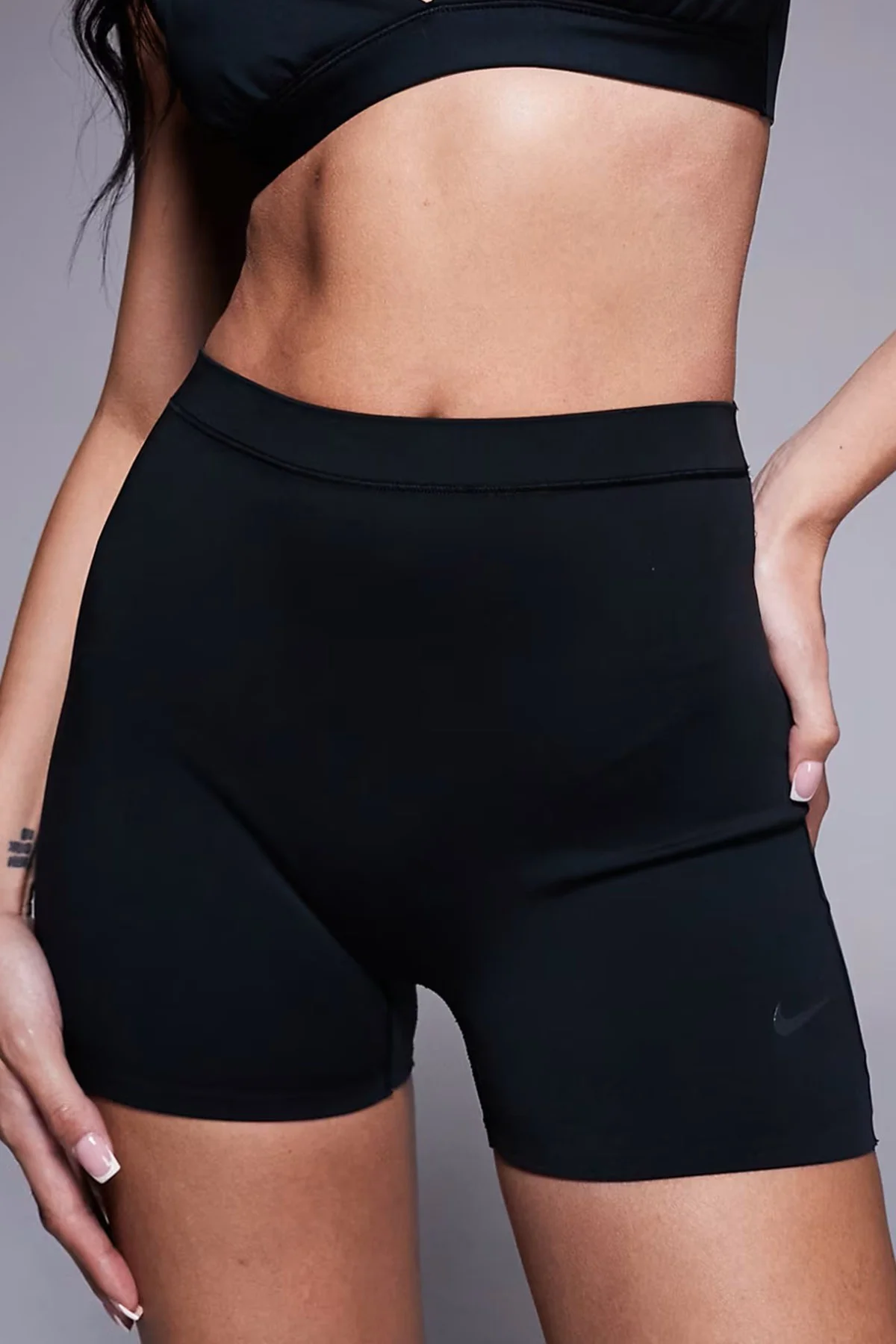 Nike Boyshorts Womens Tight Short Kadın Antreman Tayt Şort Siyah Fiyatı, Yorumları ve Özellikleri