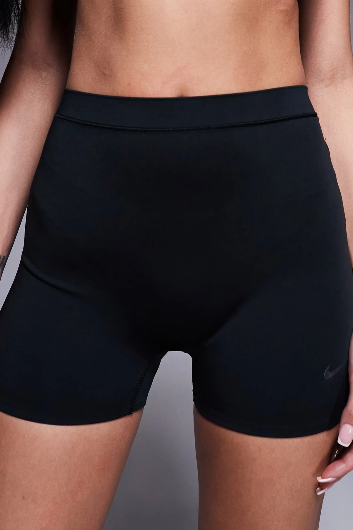 Nike Boyshorts Womens Tight Short Kadın Antreman Tayt Şort Siyah Fiyatı, Yorumları ve Özellikleri