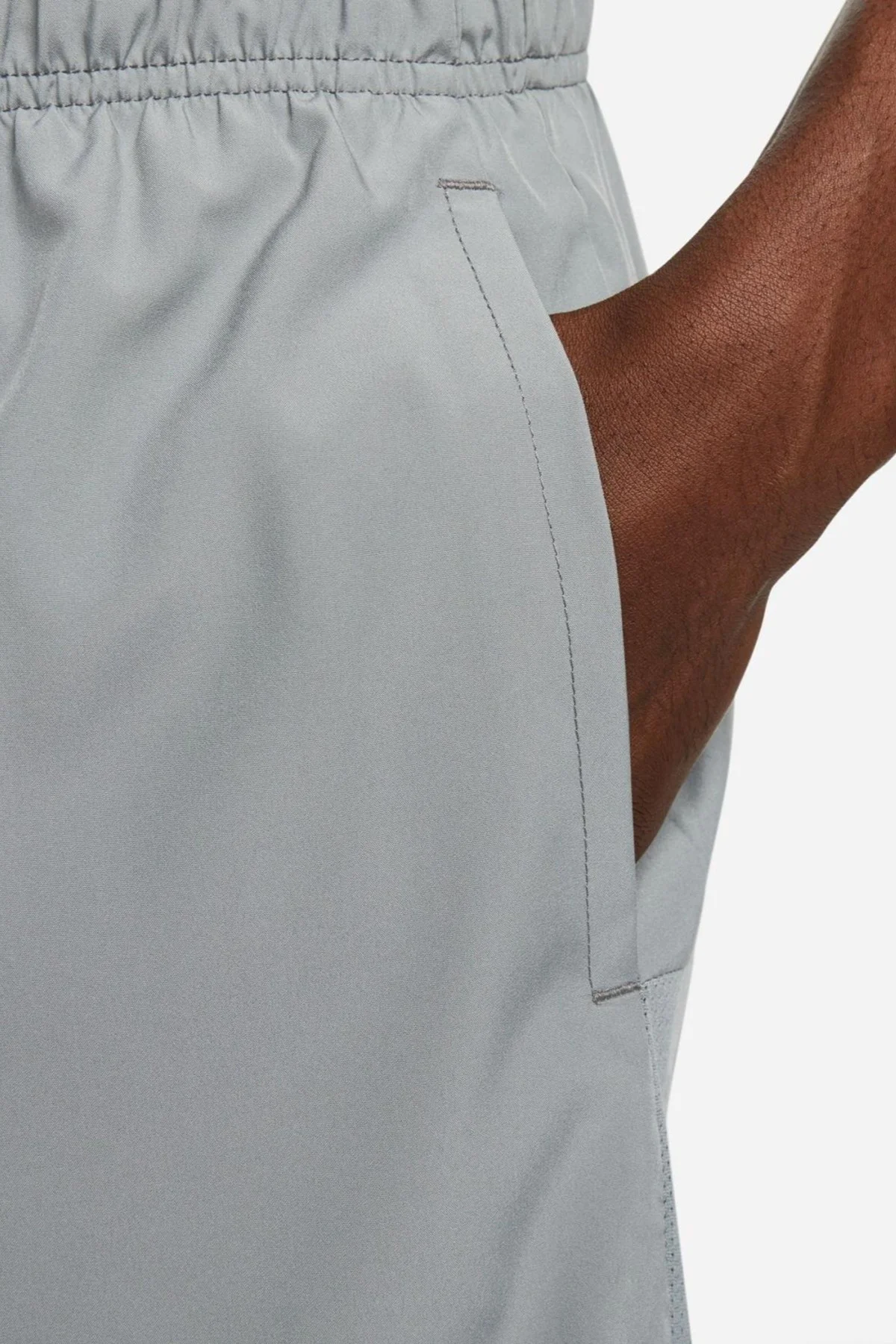 Nike Challenger Mens Running Shorts 9 İnç Reflektörlü Erkek Koşu Antreman Şortu Gri