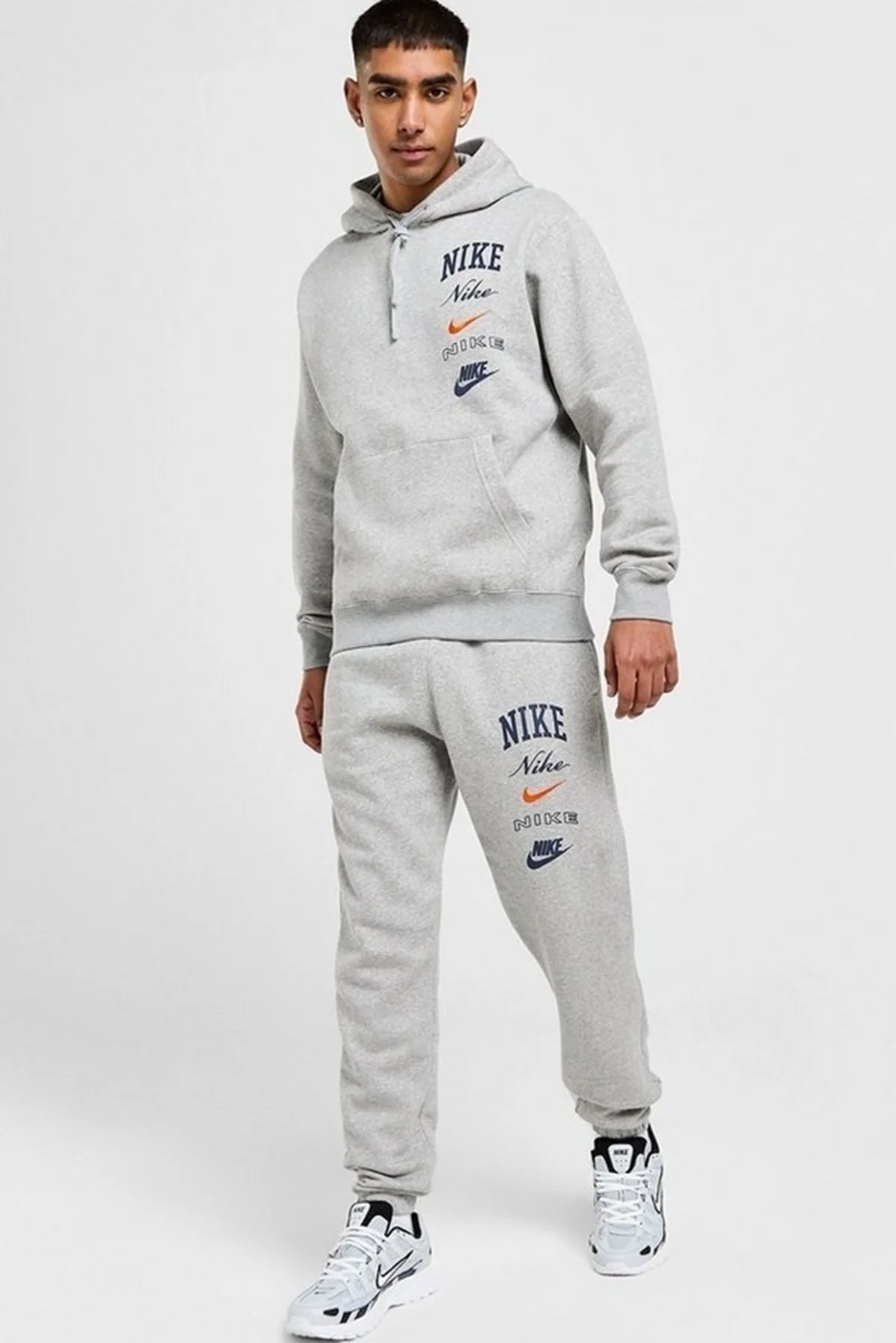 Nike Club Fleece Stack Graphics Cuffed Jogger Erkek Eşofman Altı Siyah Fiyatı, Yorumları ve Özellikleri