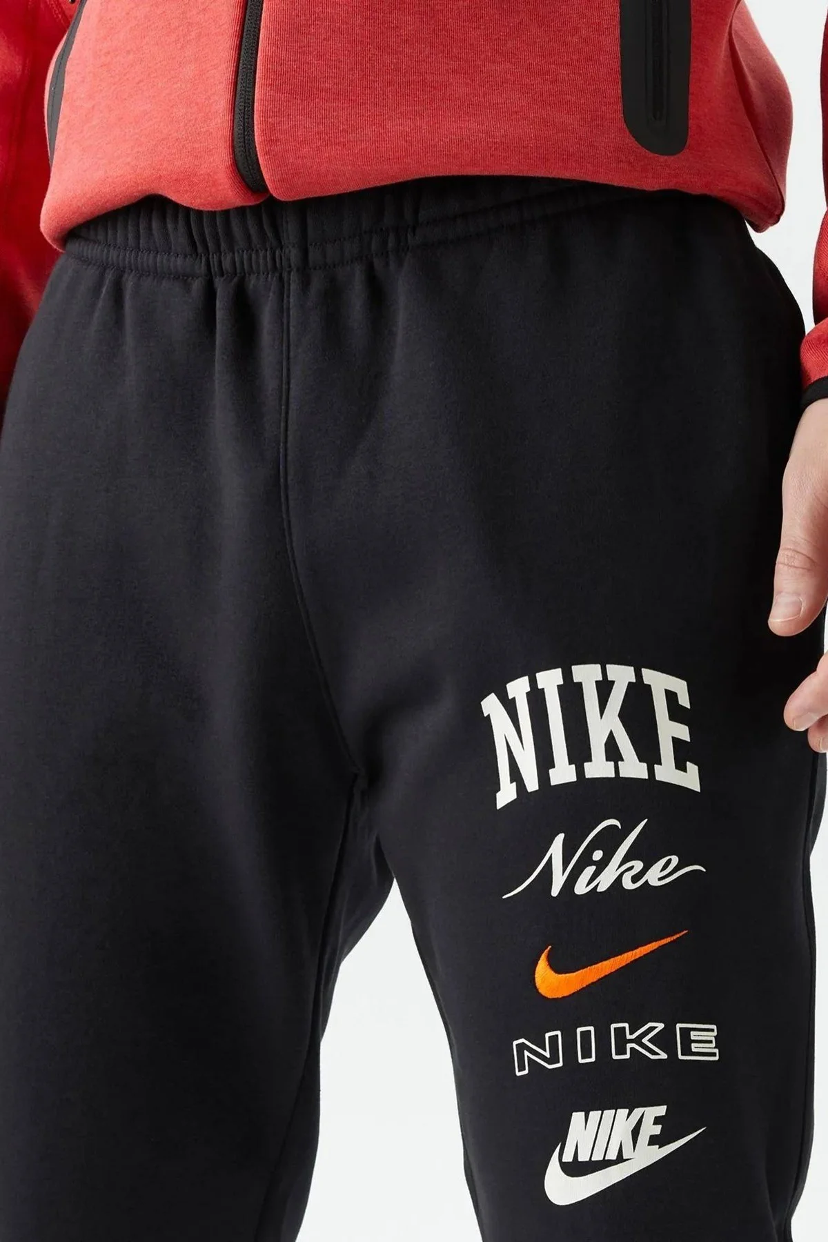 Nike Club Fleece Stack Graphics Cuffed Jogger Erkek Eşofman Altı Siyah Fiyatı, Yorumları ve Özellikleri