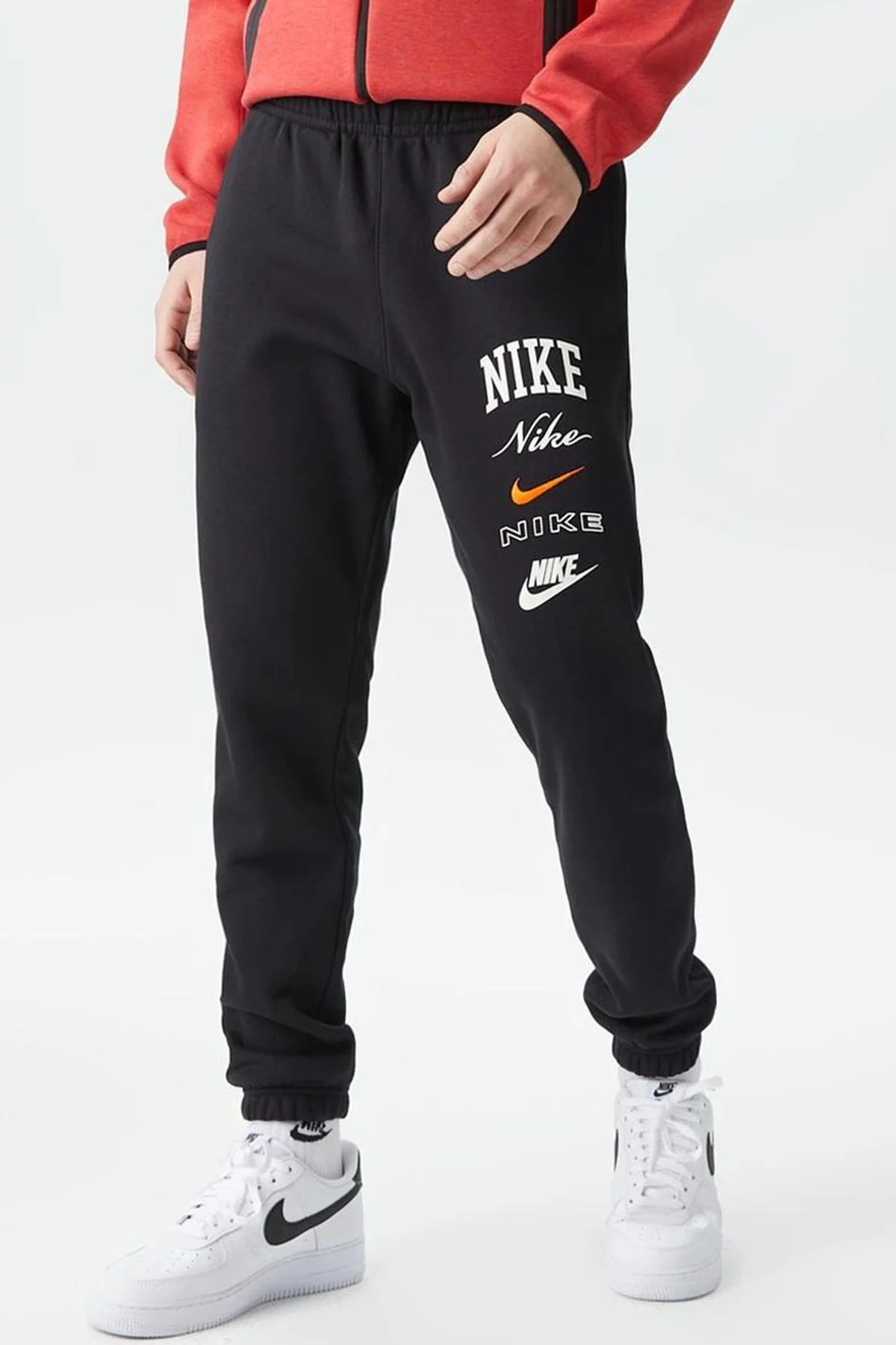 Nike Club Fleece Stack Graphics Cuffed Jogger Erkek Eşofman Altı Siyah Fiyatı, Yorumları ve Özellikleri