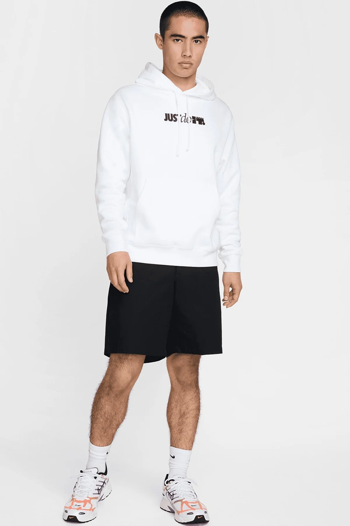 Nike Club Pull Over Big Logo Graphic Hoodie Erkek Kapüşonlu Parlak Logolu Sweatshirt Beyaz Nike Club Pull Over Big Logo Graphic Hoodie Erkek Kapüşonlu Parlak Logolu Sweatshirt Beyaz Fiyatı, Yorumları ve Özellikleri