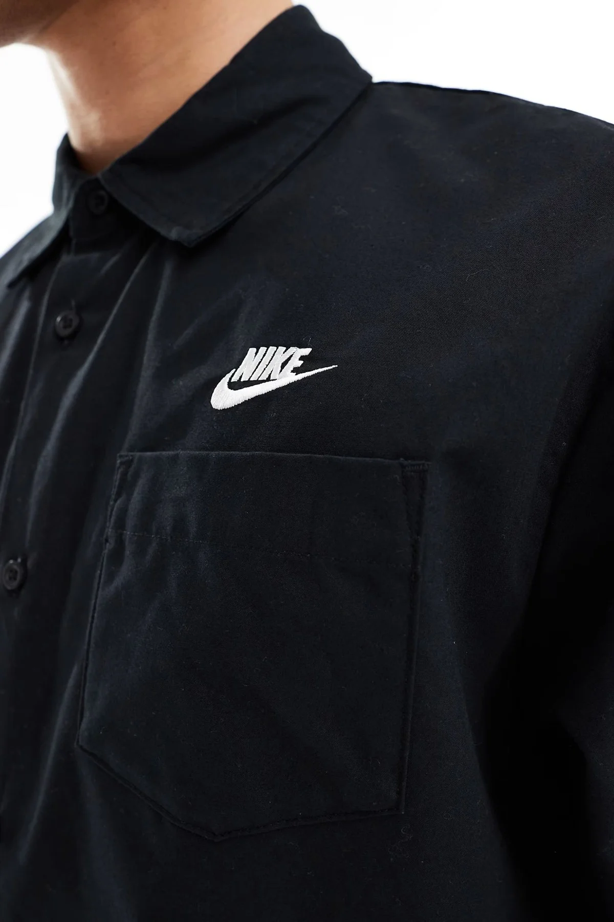 Nike Club Woven Loose Fit Short Sleeve Shirt in Black Erkek Bol Kesim Dokuma Kısa Kollu Spor Gömlek Siyah Fiyatı, Yorumları ve Özellikleri