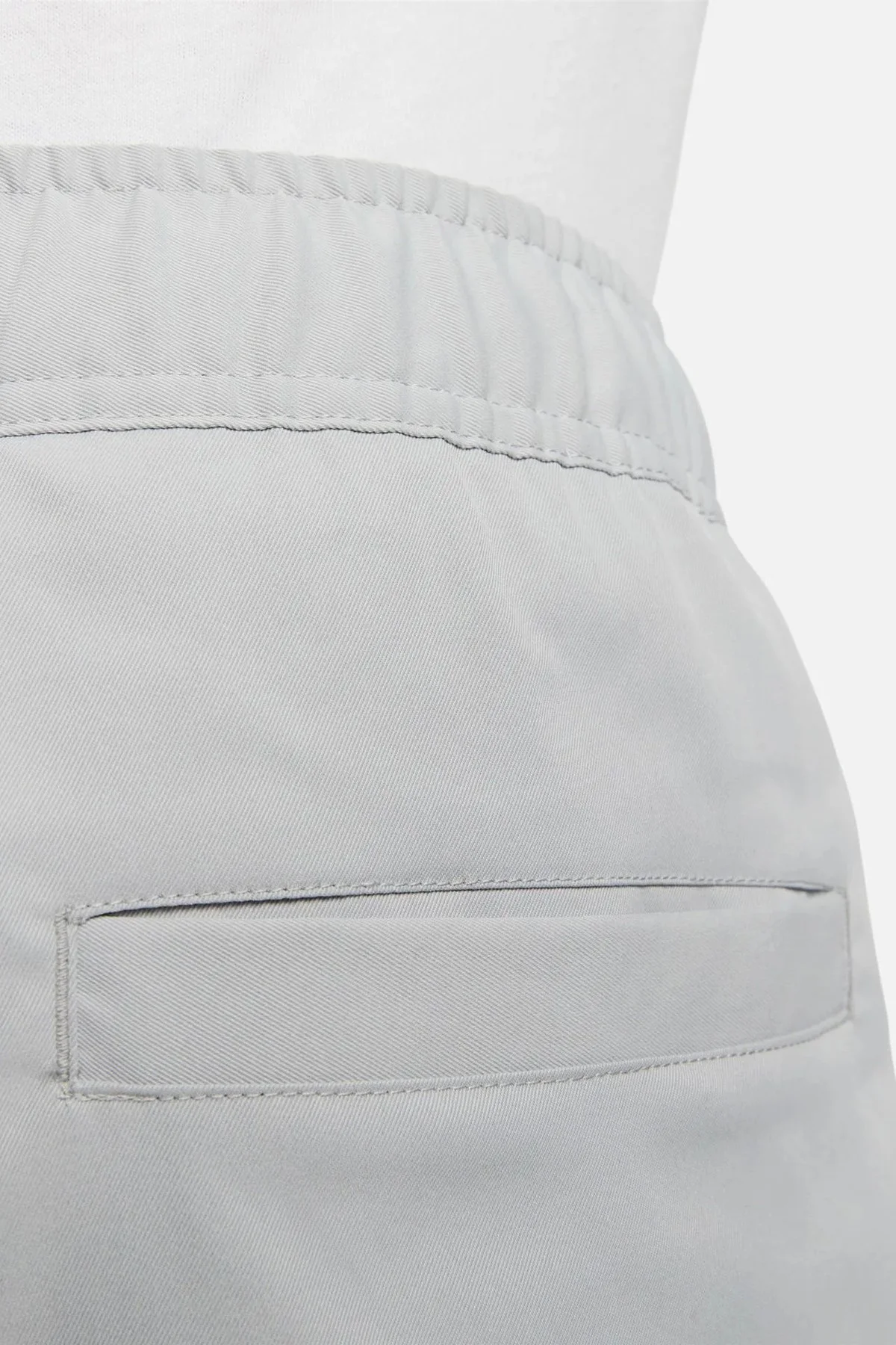 Nike Club Woven Taper Leg Jogging Pants Erkek Dokuma Eşofman Altı Gri Nike Club Woven Taper Leg Jogging Pants Erkek Dokuma Eşofman Altı Gri