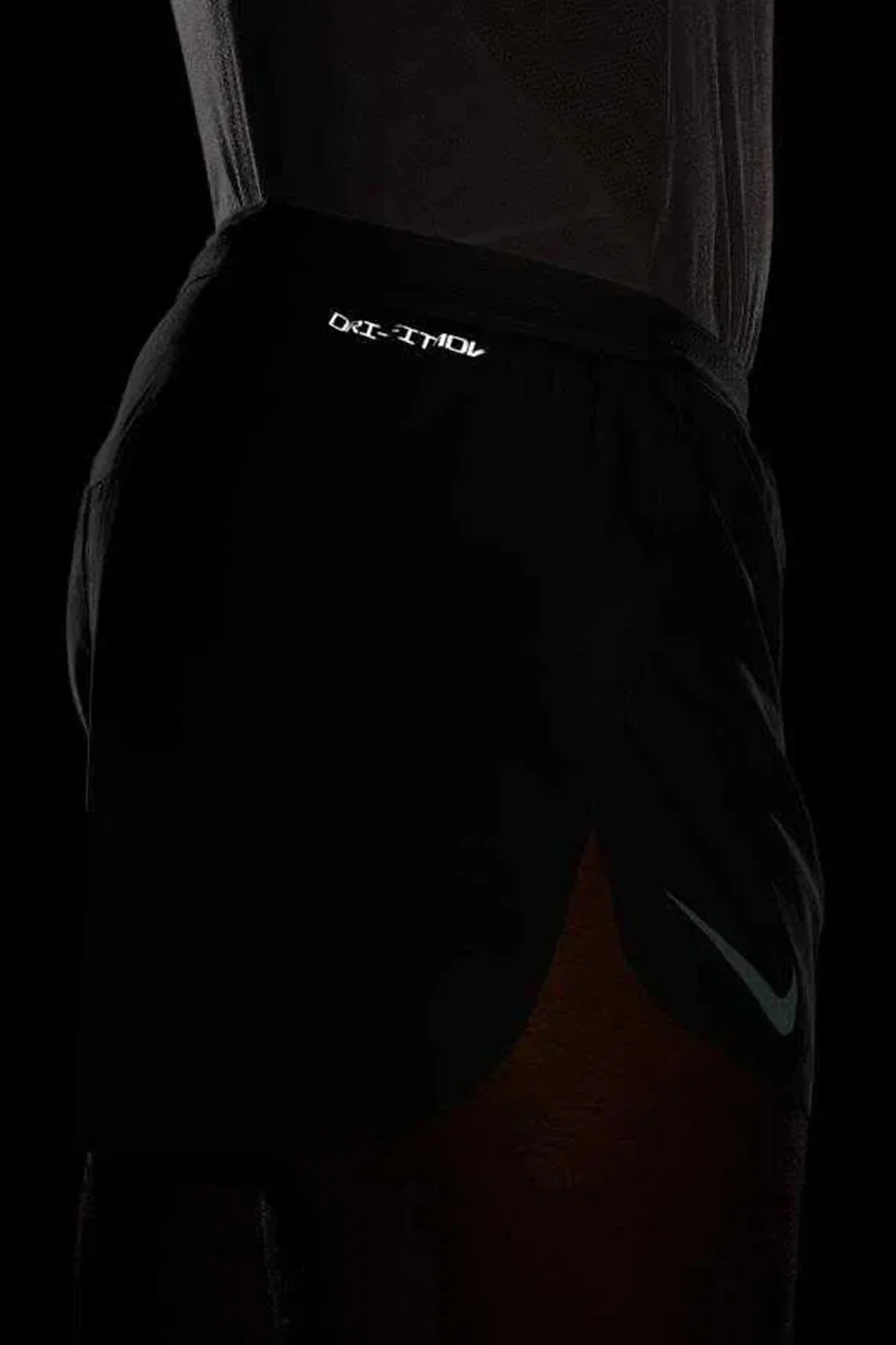 Nike Dri Fit ADV Aeroswift Brief Lined 4 Inch Short Erkek 4 Cepli Koşu Şortu Siyah Nike Dri Fit ADV Aeroswift Brief Lined 4 Inch Short Erkek 4 Cepli Koşu Şortu Siyah Fiyatı, Yorumları ve Özellikleri