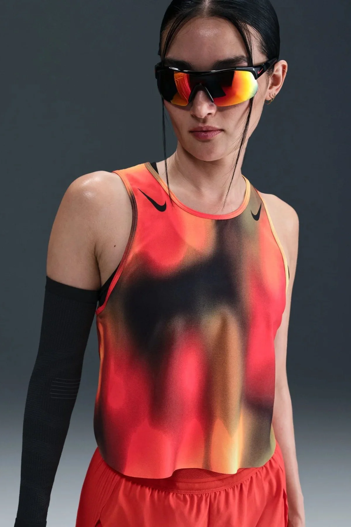 Nike Dri Fit ADV Art Crop Womens Tank Red Kadın Crop Koşu Atleti Kırmızı Nike Dri Fit ADV Art Crop Womens Tank Red Kadın Crop Koşu Atleti Kırmızı