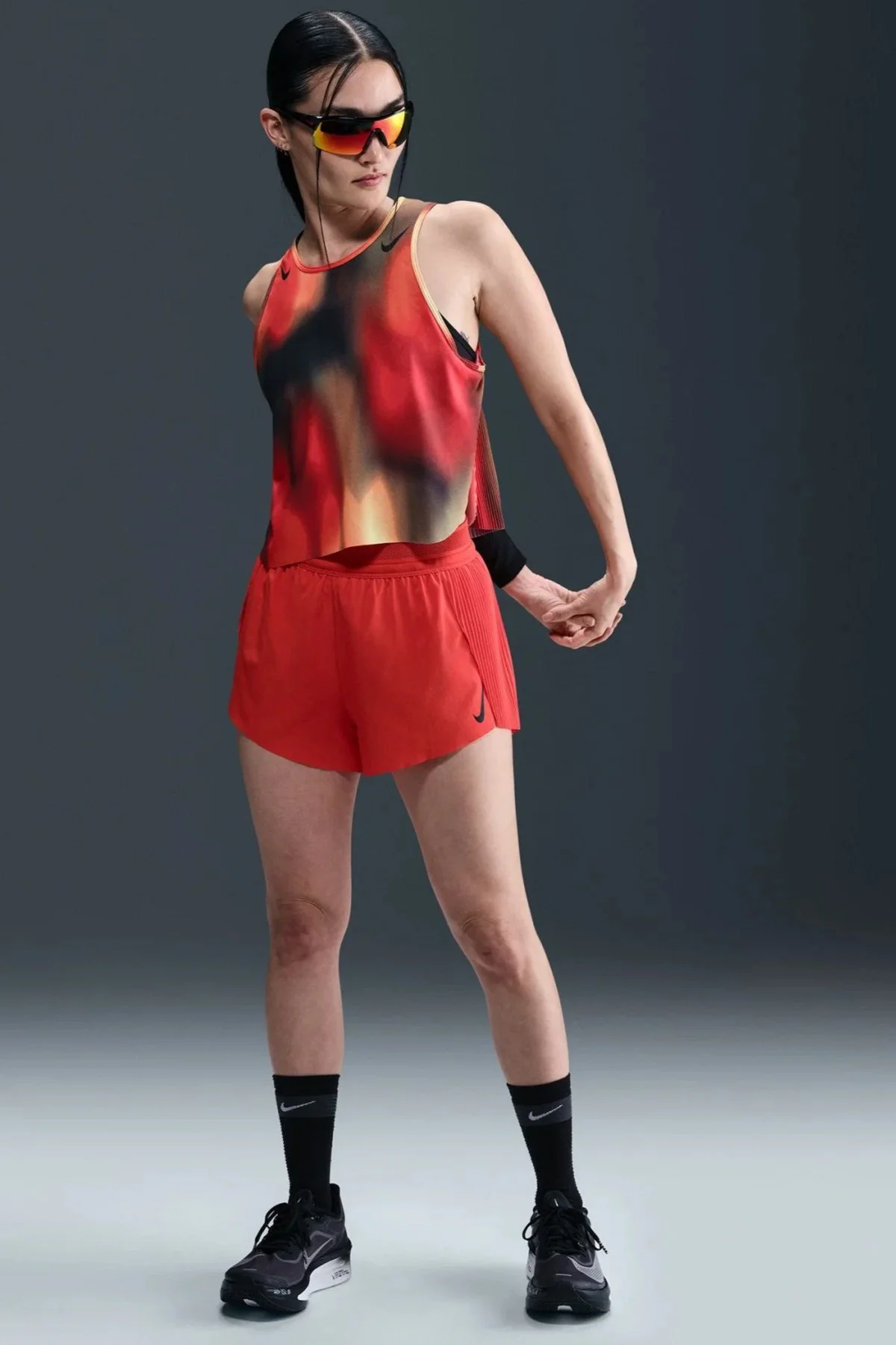 Nike Dri Fit ADV Art Crop Womens Tank Red Kadın Crop Koşu Atleti Kırmızı Nike Dri Fit ADV Art Crop Womens Tank Red Kadın Crop Koşu Atleti Kırmızı