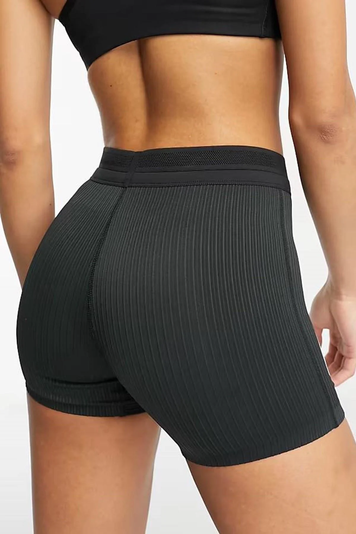 Nike Dri Fit Aeroswift Tight Short Sıkı Kesimli Kadın Koşu Şortu Siyah Nike Dri Fit Aeroswift Tight Short Sıkı Kesimli Kadın Koşu Şortu Siyah Fiyatı, Yorumları ve Özellikleri