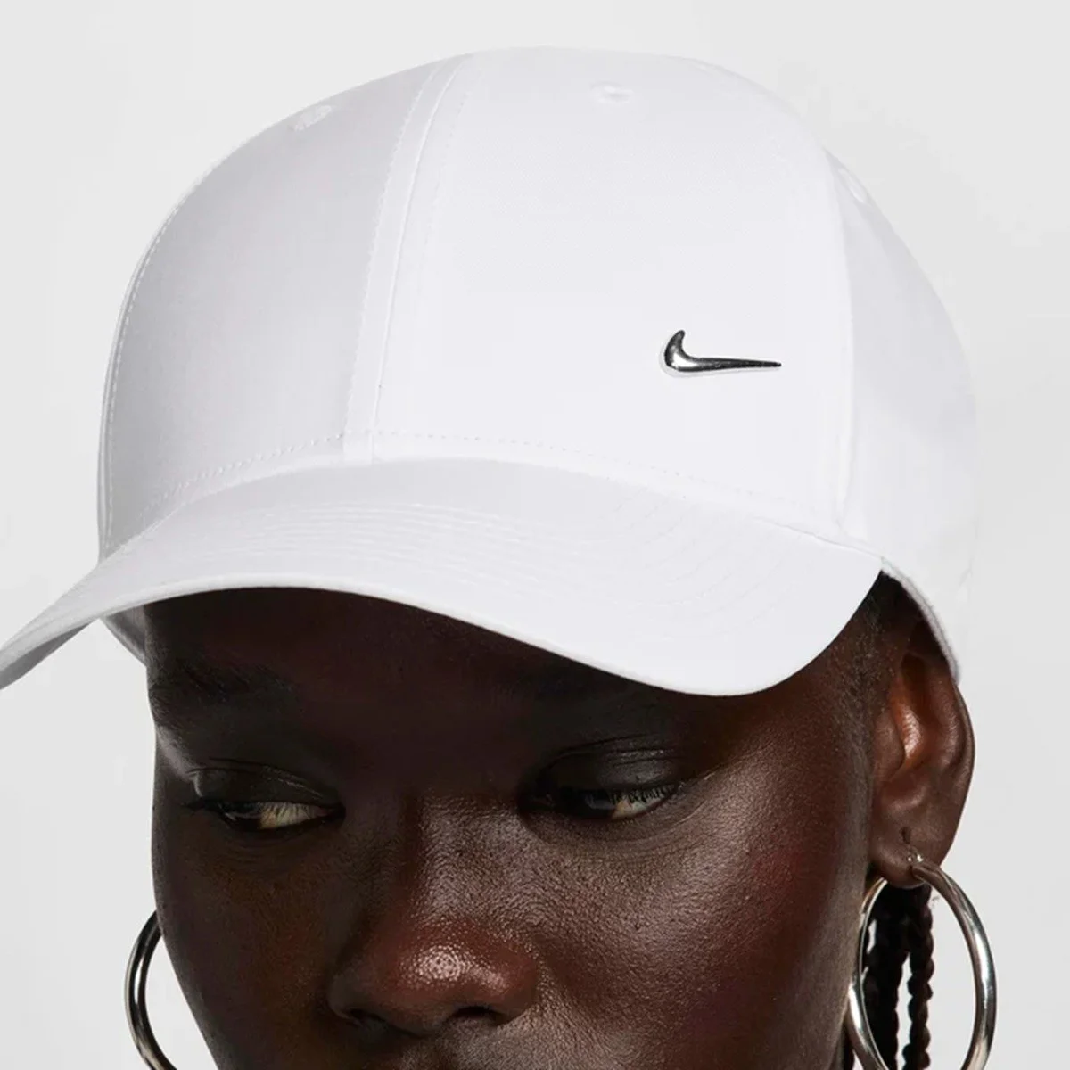 Nike Dri-Fit Club Cap Metal Swoosh Ayarlanabilir Unisex Şapka Beyaz Fiyatı, Yorumları ve Özellikleri