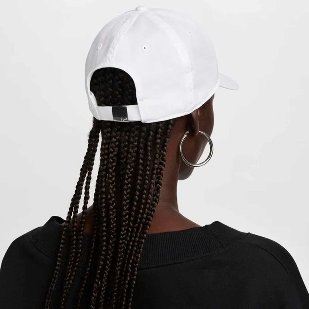 Nike Dri-Fit Club Cap Metal Swoosh Ayarlanabilir Unisex Şapka Beyaz Fiyatı, Yorumları ve Özellikleri