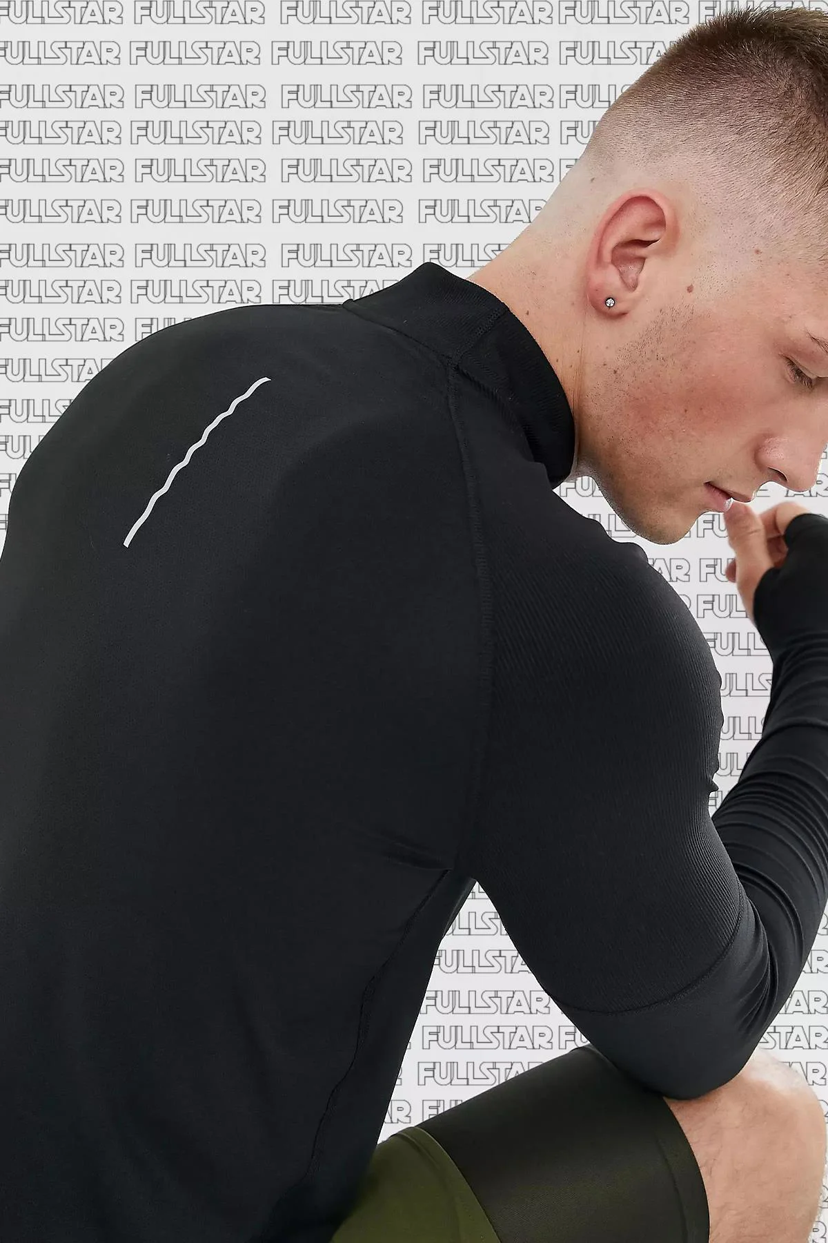 Nike Dri Fit Element Top Half Zip Sweatshirt Erkek Uzun Kollu Yarım Fermuar Sporcu Üstü Siyah Fiyatı, Yorumları ve Özellikleri