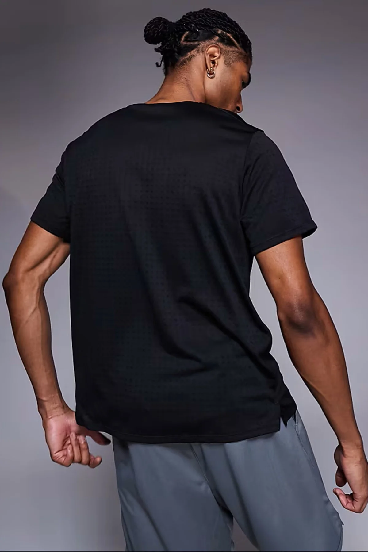 Nike Dri Fit Miler Breathe Mens Running Tee Reflektörlü Erkek Koşu Antreman Tişörtü Siyah Nike Dri Fit Miler Breathe Mens Running Tee Reflektörlü Erkek Koşu Antreman Tişörtü Siyah