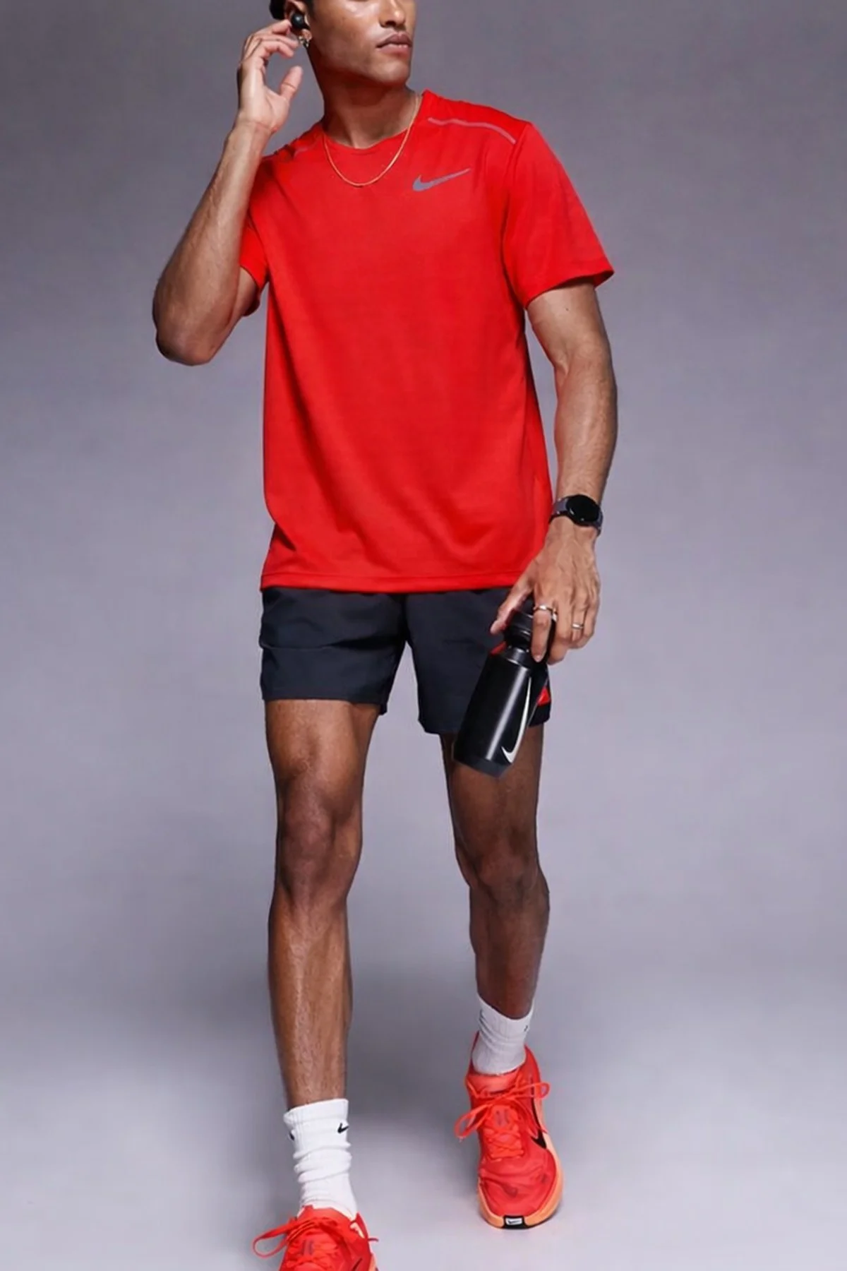 Nike Dri Fit Miler Red SS Top Erkek Koşu Tişört Kırmızı Nike Dri Fit Miler Red SS Top Erkek Koşu Tişört Kırmızı Fiyatı, Yorumları ve Özellikleri