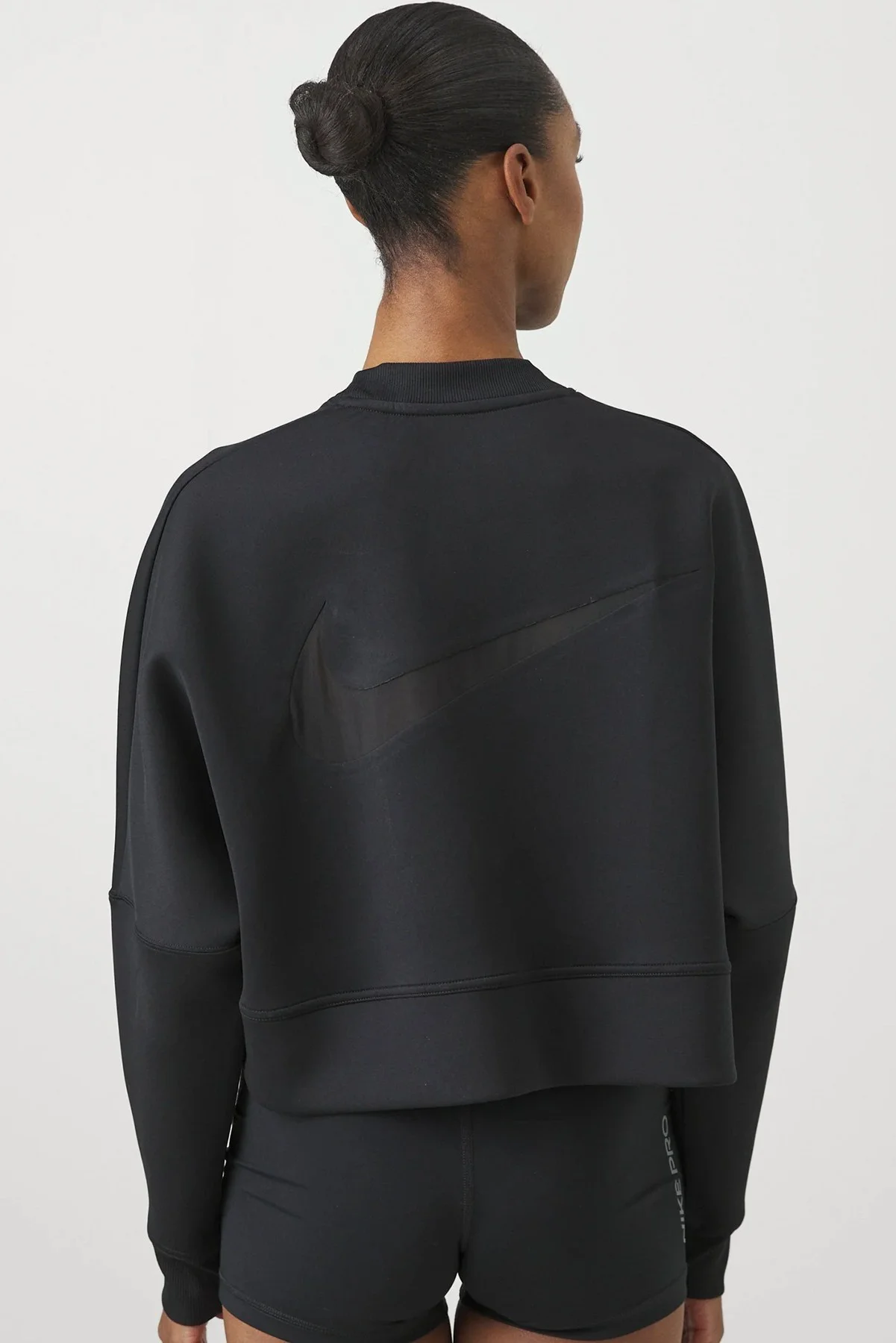 Nike Dri Fit Oversize Crew Neck Crop Sweatshirt Kadın Oversize Crop Sweatshirt Siyah Nike Dri Fit Oversize Crew Neck Crop Sweatshirt Kadın Oversize Crop Sweatshirt Siyah Fiyatı, Yorumları ve Özellikleri