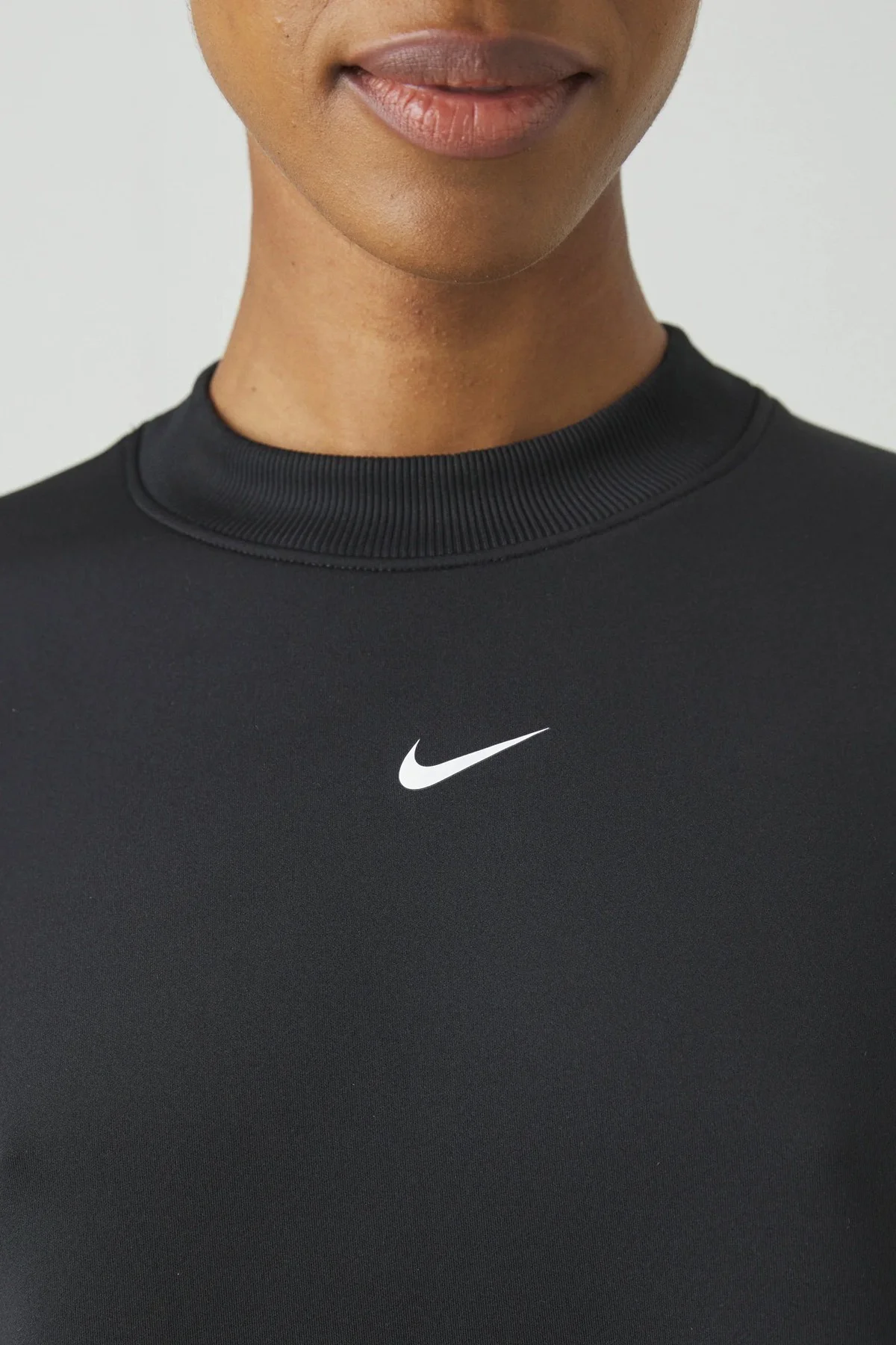 Nike Dri Fit Oversize Crew Neck Crop Sweatshirt Kadın Oversize Crop Sweatshirt Siyah Nike Dri Fit Oversize Crew Neck Crop Sweatshirt Kadın Oversize Crop Sweatshirt Siyah Fiyatı, Yorumları ve Özellikleri