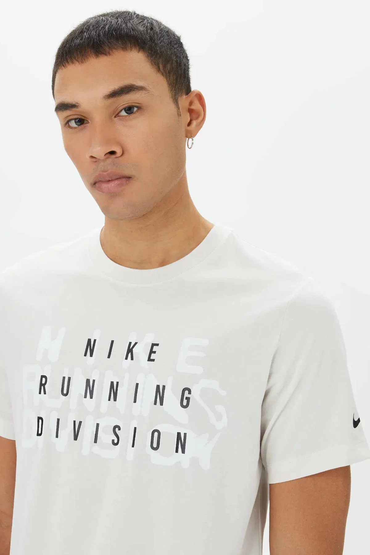 Nike Dri Fit Running Division Men's Tee White Erkek Koşu Antrenman Tişörtü Beyaz Nike Dri Fit Running Division Men's Tee White Erkek Koşu Antrenman Tişörtü Beyaz Fiyatı, Yorumları ve Özellikleri