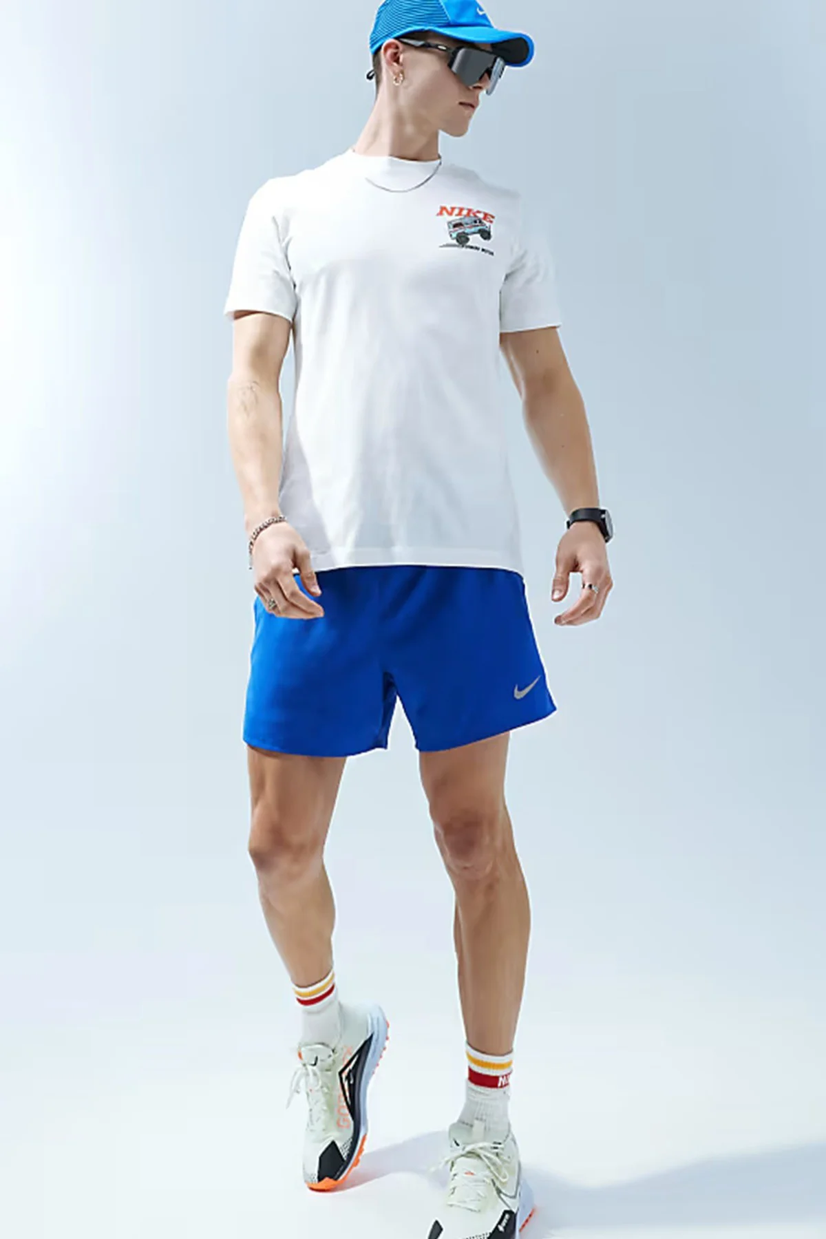 Nike Dri-FIT Strıde 5In Brief Short Blue 13 cm Erkek Şort Mavi Fiyatı, Yorumları ve Özellikleri