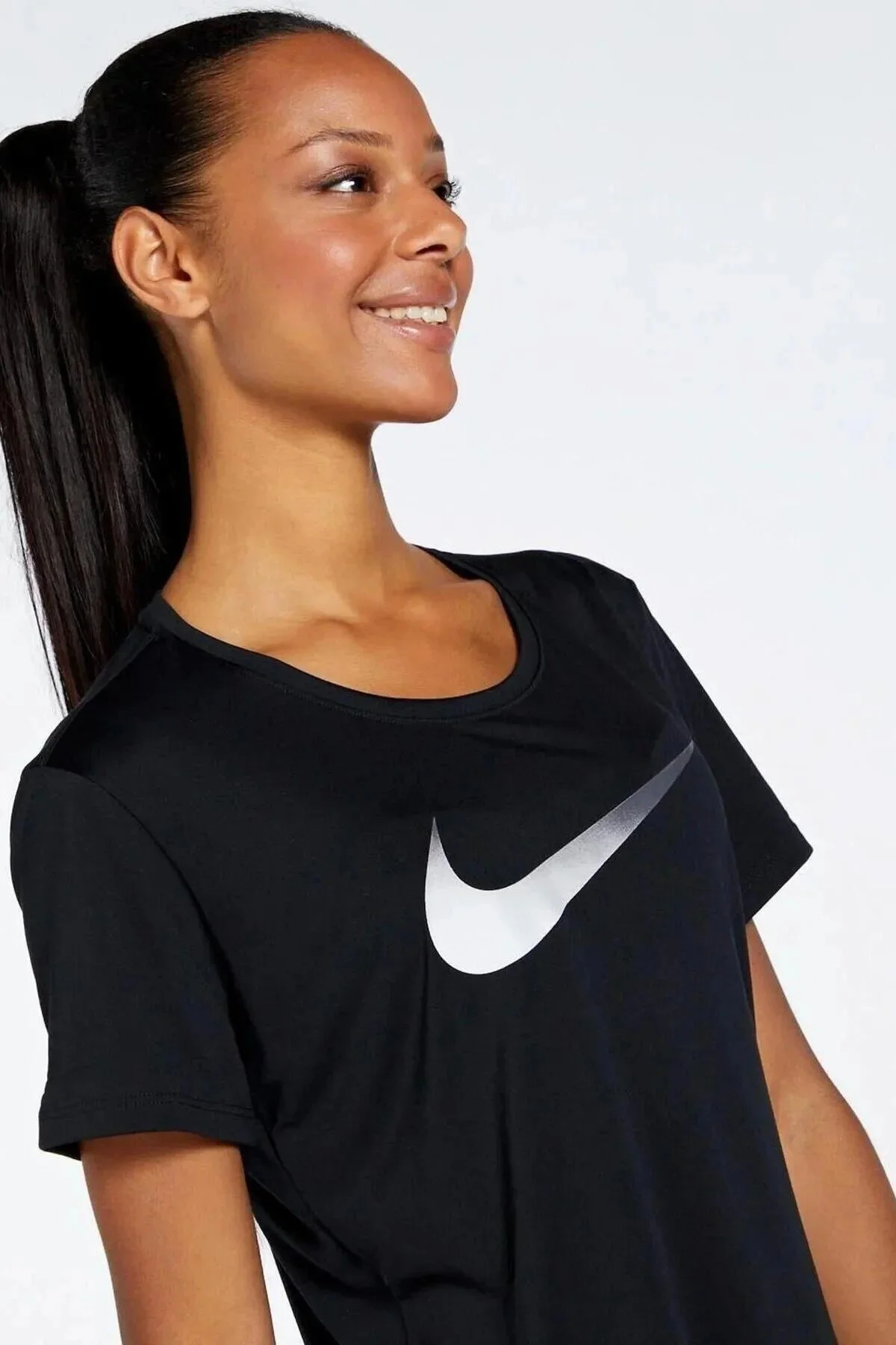 Nike Dri Fit Tee Training Running Tee Sırt Hava Panelli Koşu Spor Antrenman Tişörtü Siyah Fiyatı, Yorumları ve Özellikleri