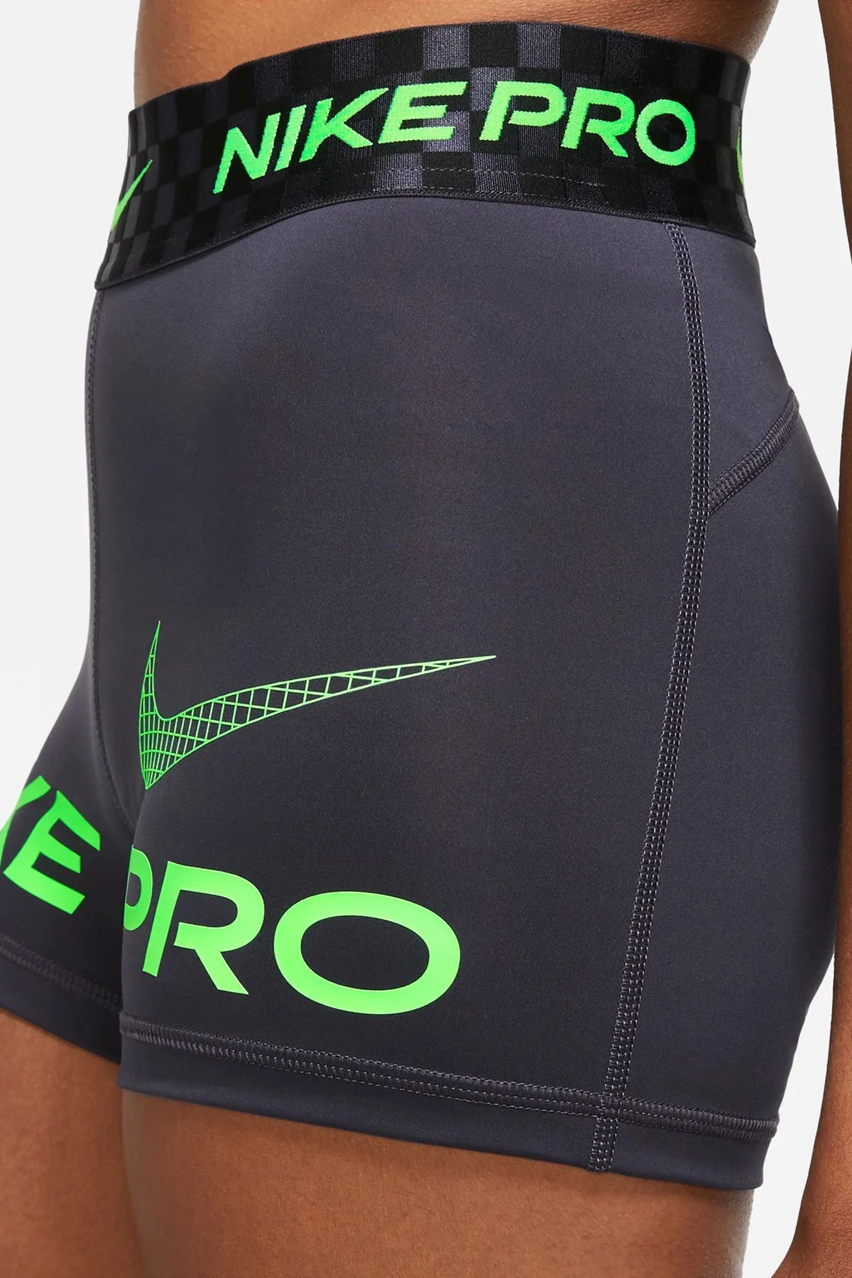 Nike Dri Fit Training Pro Graphic 3" Womens Shorts Kadın Tayt Şort Antrasit Nike Dri Fit Training Pro Graphic 3" Womens Shorts Kadın Tayt Şort Antrasit Fiyatı, Yorumları ve Özellikleri