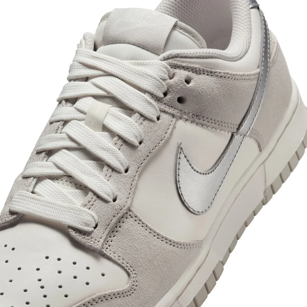 Nike Dunk Low'Silver Swoosh' Womens Leather Sneaker Hakiki Deri Kadın Günlük Spor Ayakkabı Krem Fiyatı, Yorumları ve Özellikleri