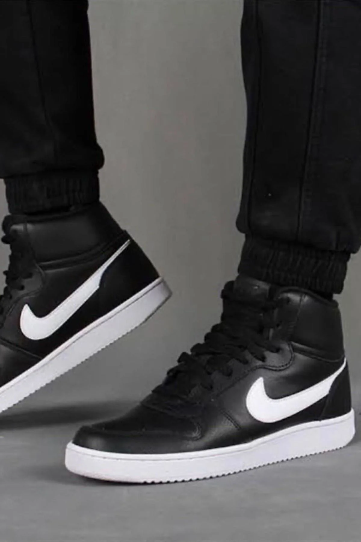 Nike Ebernon Mid Triple Leather Erkek Sneaker Hakiki Deri Bilekli Spor Ayakkabı Siyah Nike Ebernon Mid Triple Leather Erkek Sneaker Hakiki Deri Bilekli Spor Ayakkabı Siyah