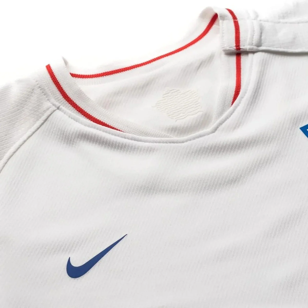 Nike England Home Shirt Word Cup 2018 Baby-Kit İngiltere Çoraplı Bebek Forma Takımı Beyaz Nike England Home Shirt Word Cup 2018 Baby-Kit İngiltere Çoraplı Bebek Forma Takımı Beyaz