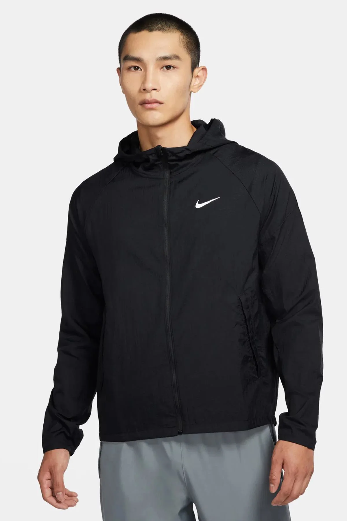 Nike Essential Running Jacket Reflektörlü Toplanabilir Erkek Ceket Siyah Nike Essential Running Jacket Reflektörlü Toplanabilir Erkek Ceket Siyah Fiyatı, Yorumları ve Özellikleri