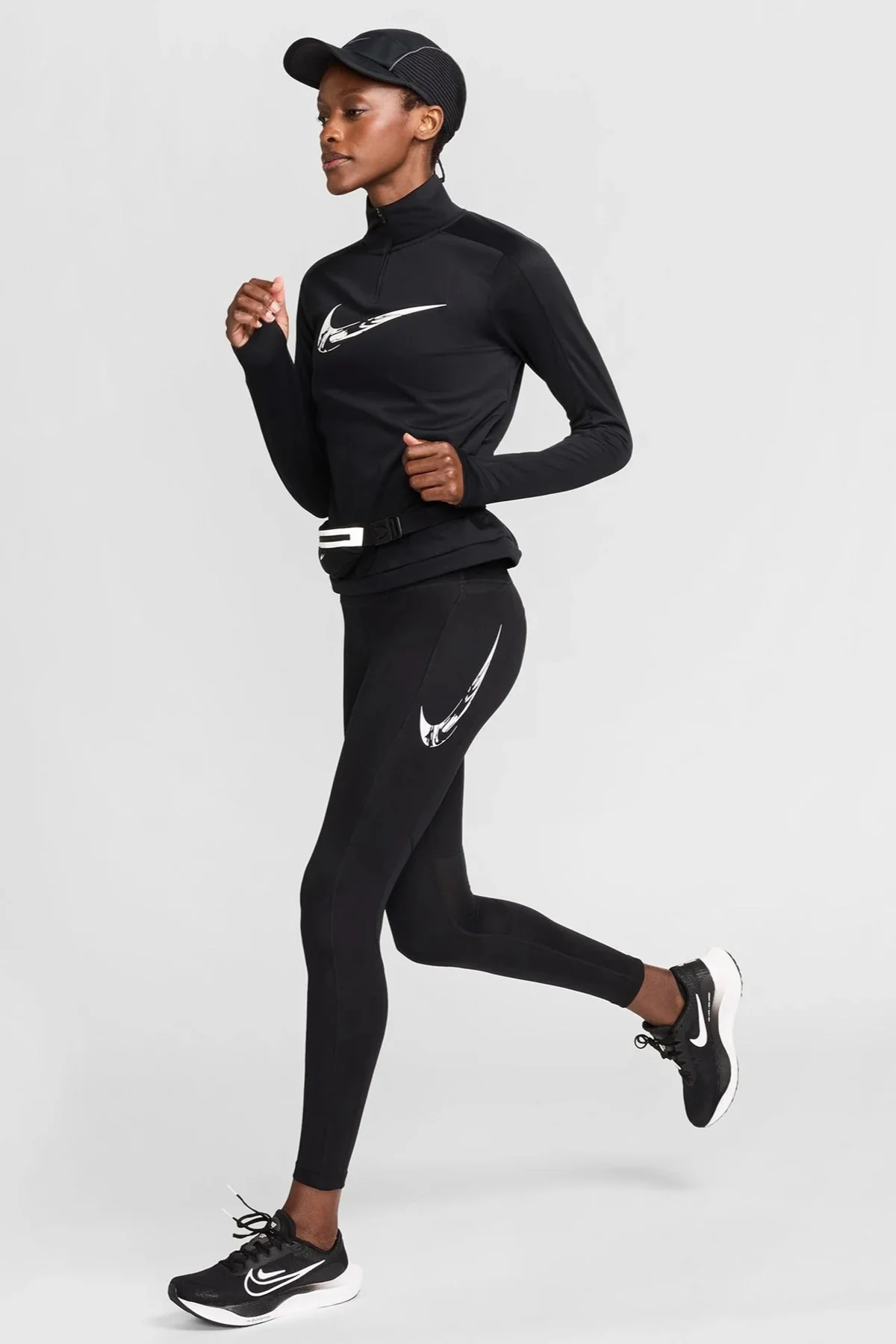 Nike Fast Dri Fit Mid Rise 7/8 Length Leggings With Pockets Kadın 3 Cepli Antrenman Taytı Siyah FV6682-010 Nike Fast Dri Fit Mid Rise 7/8 Length Leggings With Pockets Kadın 3 Cepli Antrenman Taytı Siyah FV6682-010