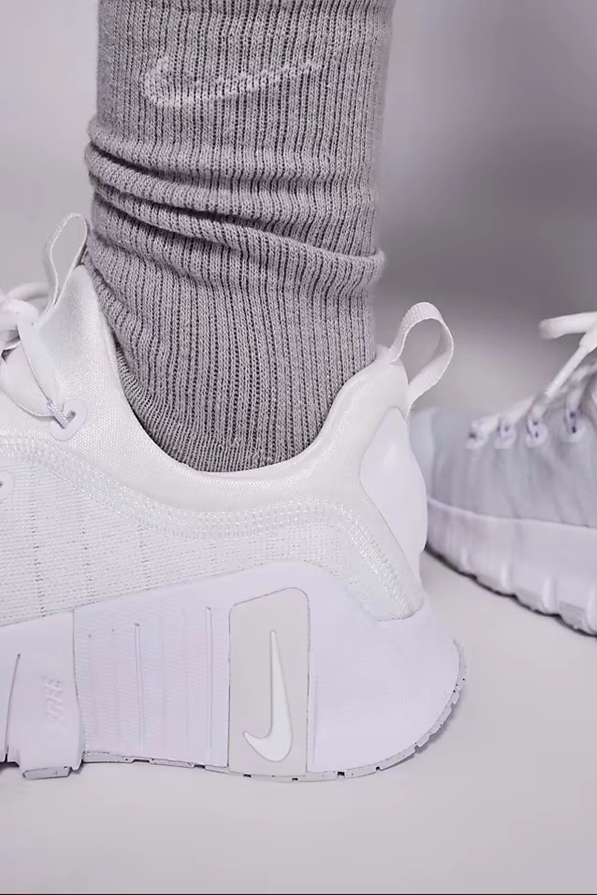 Nike Free Metcon 6 Training Shoes Kadın Yürüyüş Antrenman Ayakkabısı Kirli Beyaz Nike Free Metcon 6 Training Shoes Kadın Yürüyüş Antrenman Ayakkabısı Kirli Beyaz Fiyatı, Yorumları ve Özellikleri