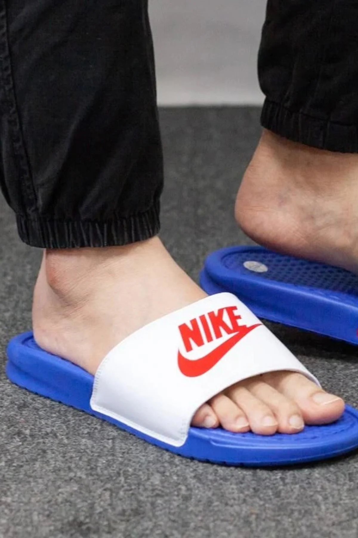 Nike Futura Benassi Slide White-Blue Unisex Beyaz-Mavi Terlik Tek Bantlı Fiyatı, Yorumları ve Özellikleri