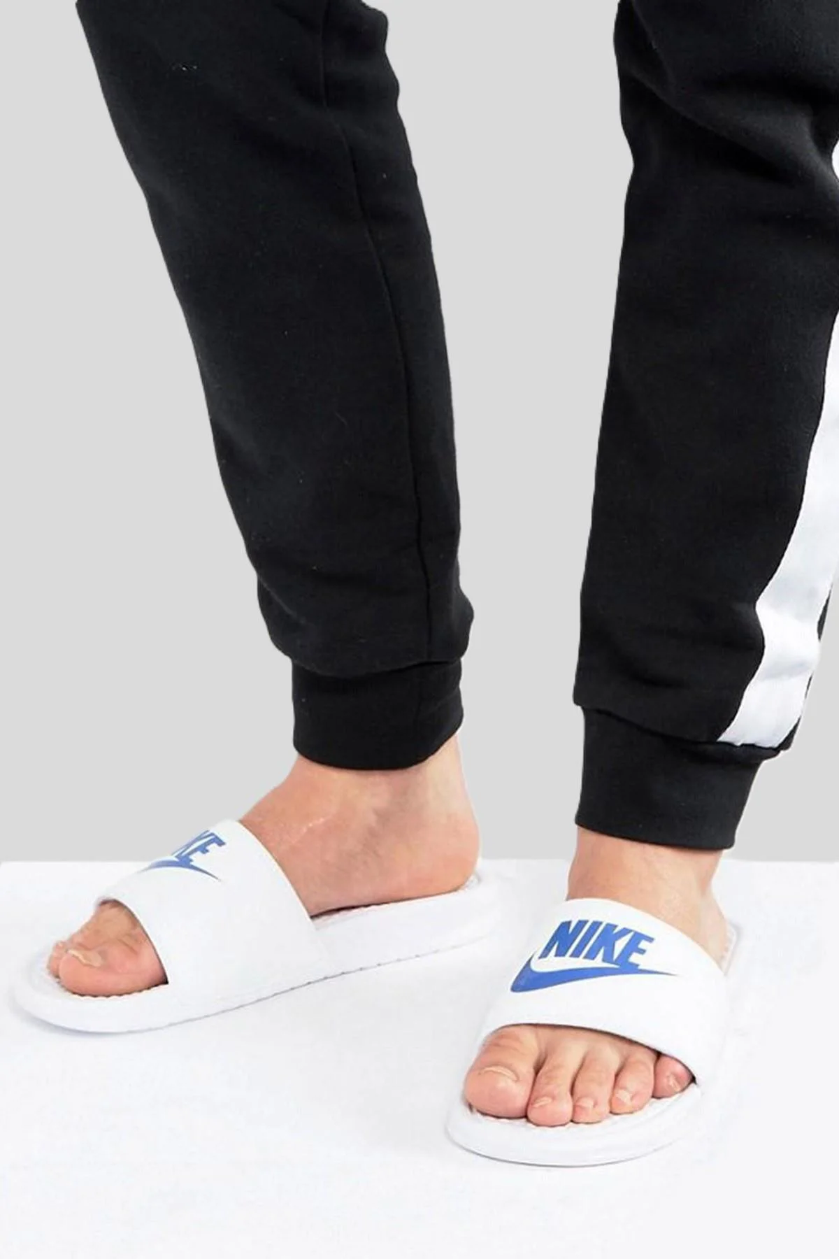 Nike Futura Benassi Slide White-Blue Unisex Beyaz-Mavi Terlik Tek Bantlı Fiyatı, Yorumları ve Özellikleri