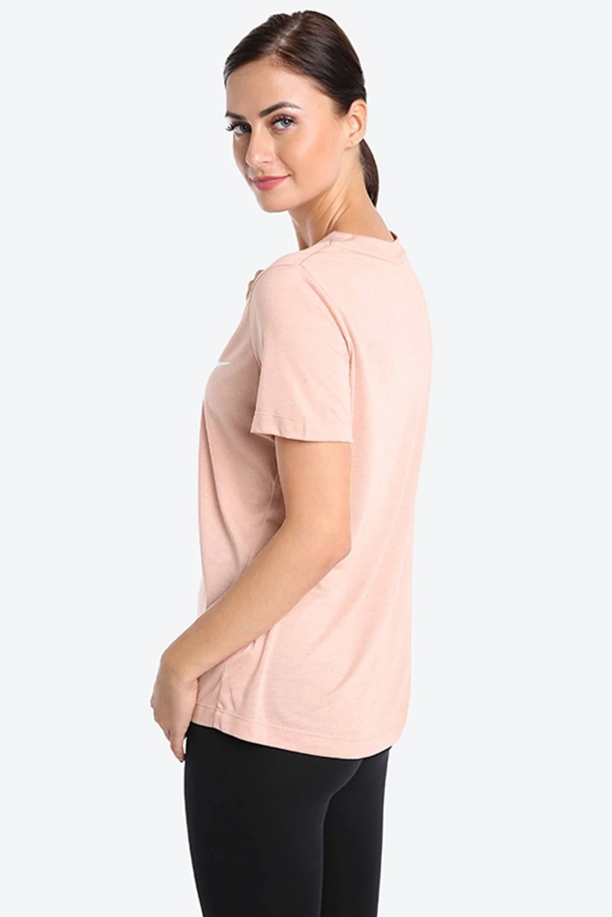 Nike Futura White Tee Dökümlü Hafif Parlak Modal Örme Solmaya Dayanıklı Unisex Pembe Tişört Nike Futura White Tee Dökümlü Hafif Parlak Modal Örme Solmaya Dayanıklı Unisex Pembe Tişört Fiyatı, Yorumları ve Özellikleri