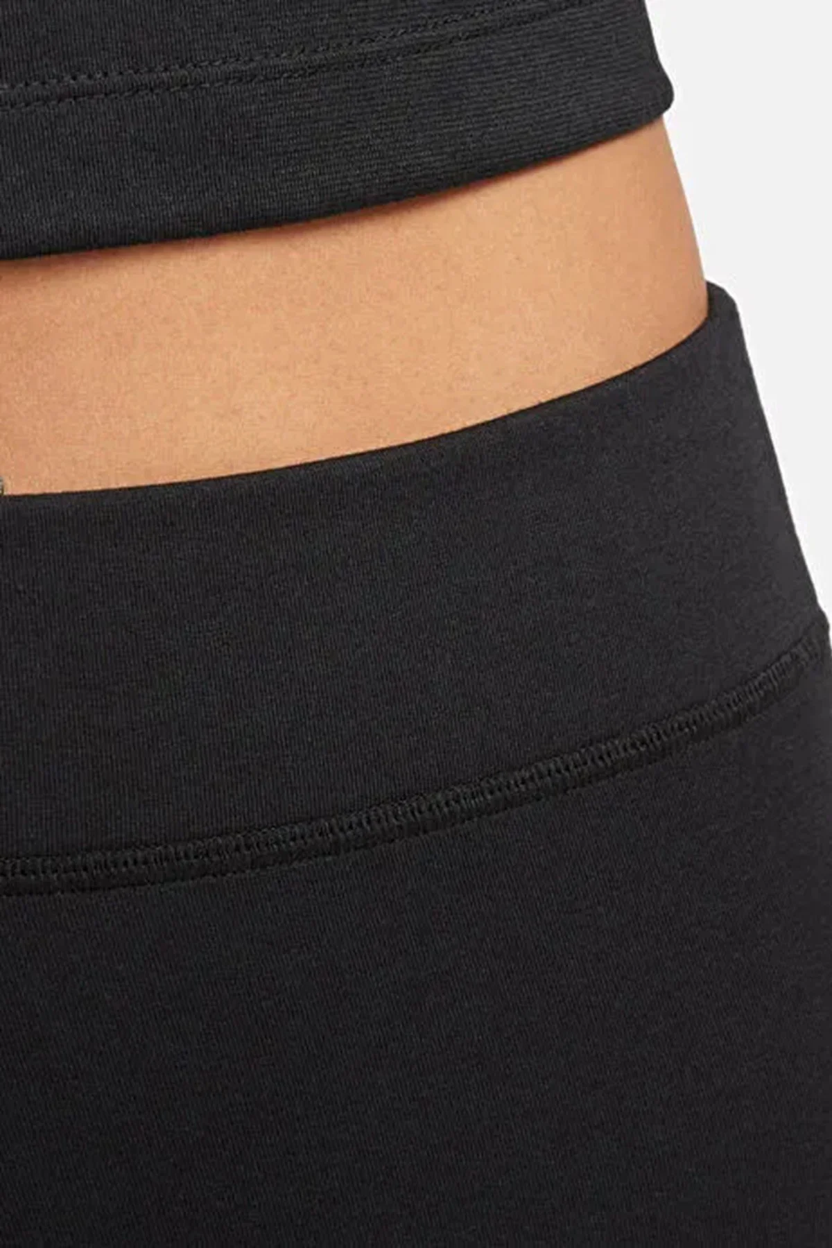 Nike High-Waisted Graphic Womens Tight Pamuklu Kadın Tayt Siyah Nike High-Waisted Graphic Womens Tight Pamuklu Kadın Tayt Siyah Fiyatı, Yorumları ve Özellikleri