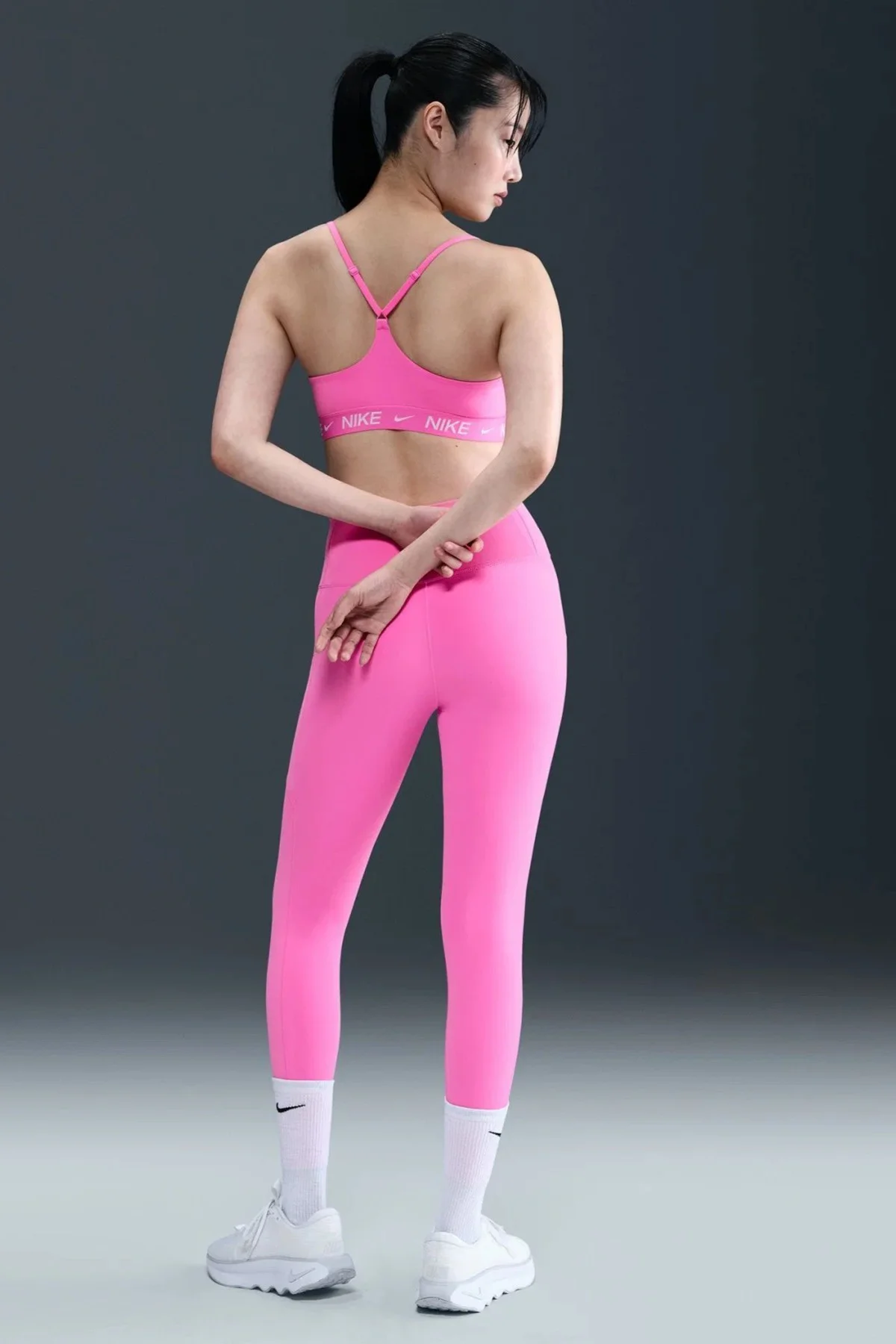 Nike Indy Light-Support Padded Adjustable Sports Bra Kadın Spor Bra Pembe Fiyatı, Yorumları ve Özellikleri