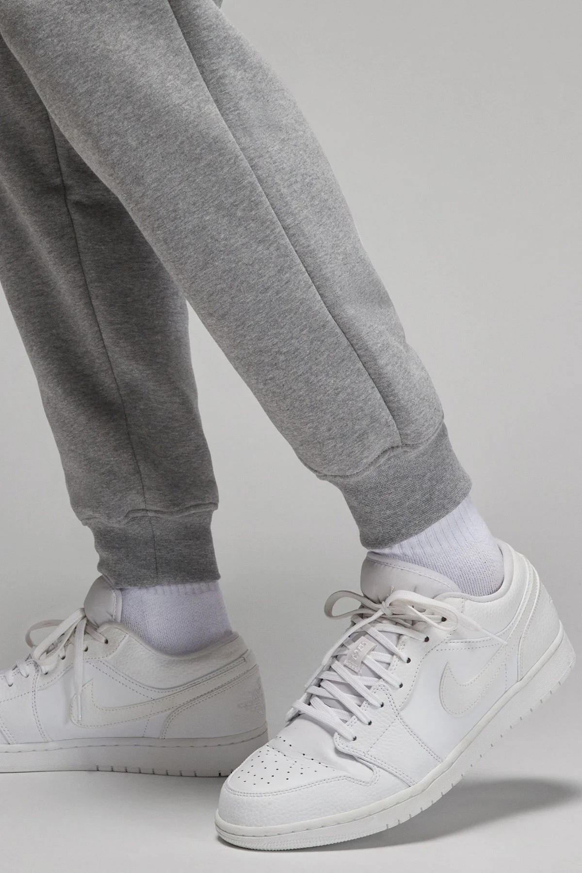 Nike Jordan Air Essentials Fleece Jogger Erkek Eşofman Altı Gri Fiyatı, Yorumları ve Özellikleri