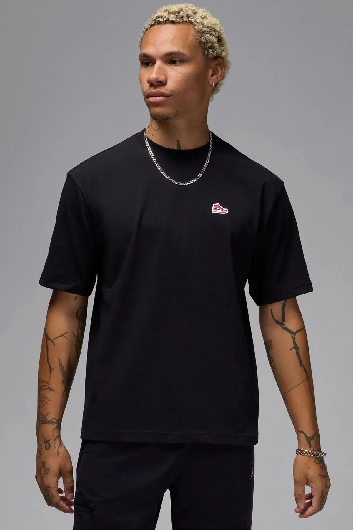 Nike Jordan Brand Sneaker Patch SS Crew Mens Tee Grafik Baskılı Pamuklu Erkek Tişört Siyah Fiyatı, Yorumları ve Özellikleri