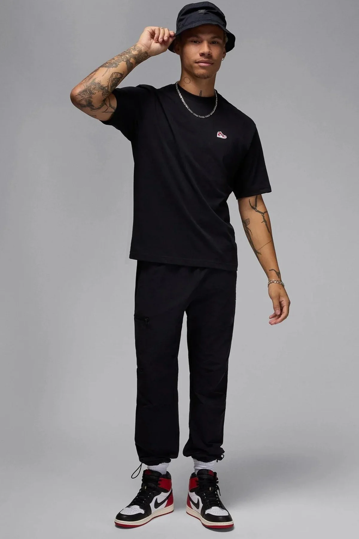 Nike Jordan Brand Sneaker Patch SS Crew Mens Tee Grafik Baskılı Pamuklu Erkek Tişört Siyah Fiyatı, Yorumları ve Özellikleri