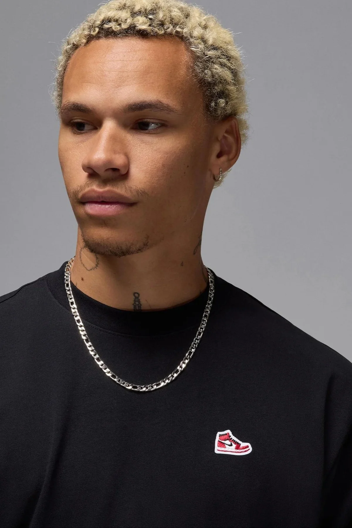Nike Jordan Brand Sneaker Patch SS Crew Mens Tee Grafik Baskılı Pamuklu Erkek Tişört Siyah Fiyatı, Yorumları ve Özellikleri