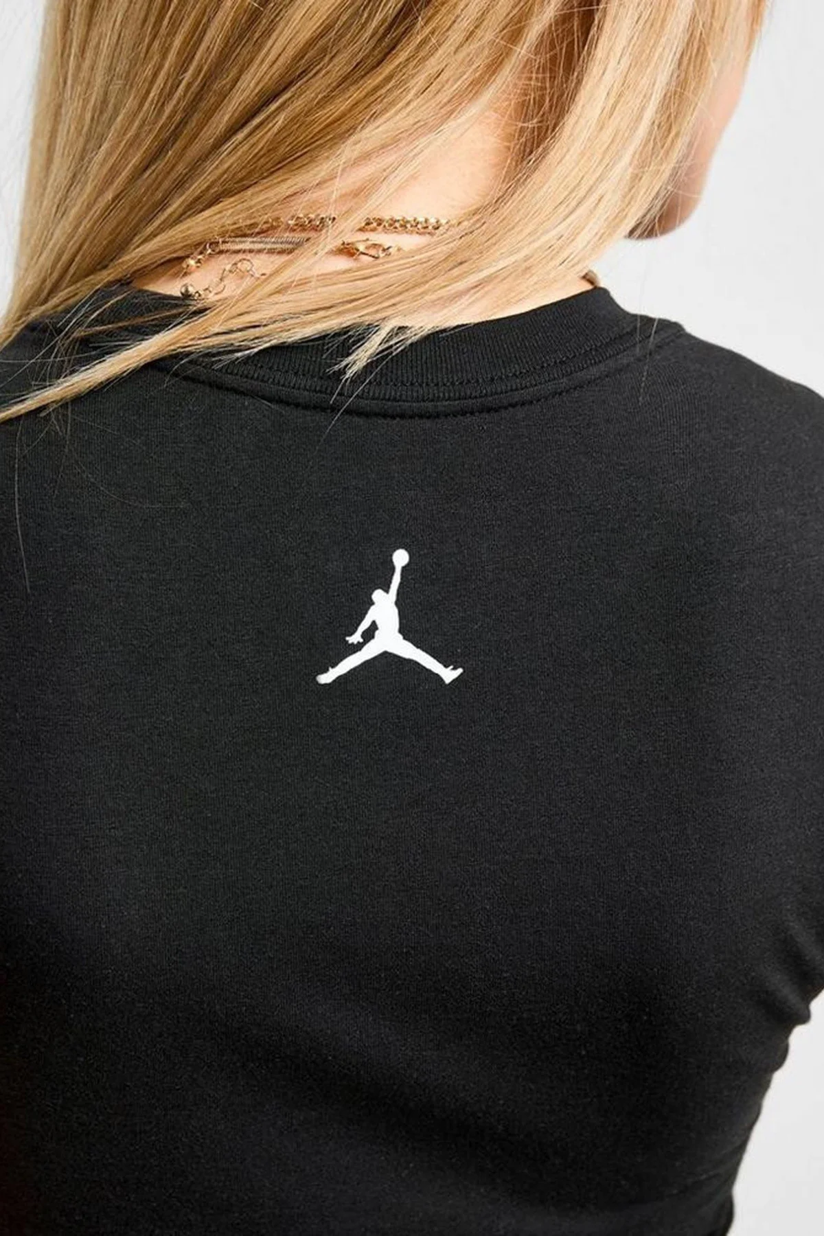 Nike Jordan Brooklyn'Cherry' Tight Fit Womens SS Crew Grafik Baskılı Kadın Günlük Tişört Siyah Nike Jordan Brooklyn'Cherry' Tight Fit Womens SS Crew Grafik Baskılı Kadın Günlük Tişört Siyah Fiyatı, Yorumları ve Özellikleri