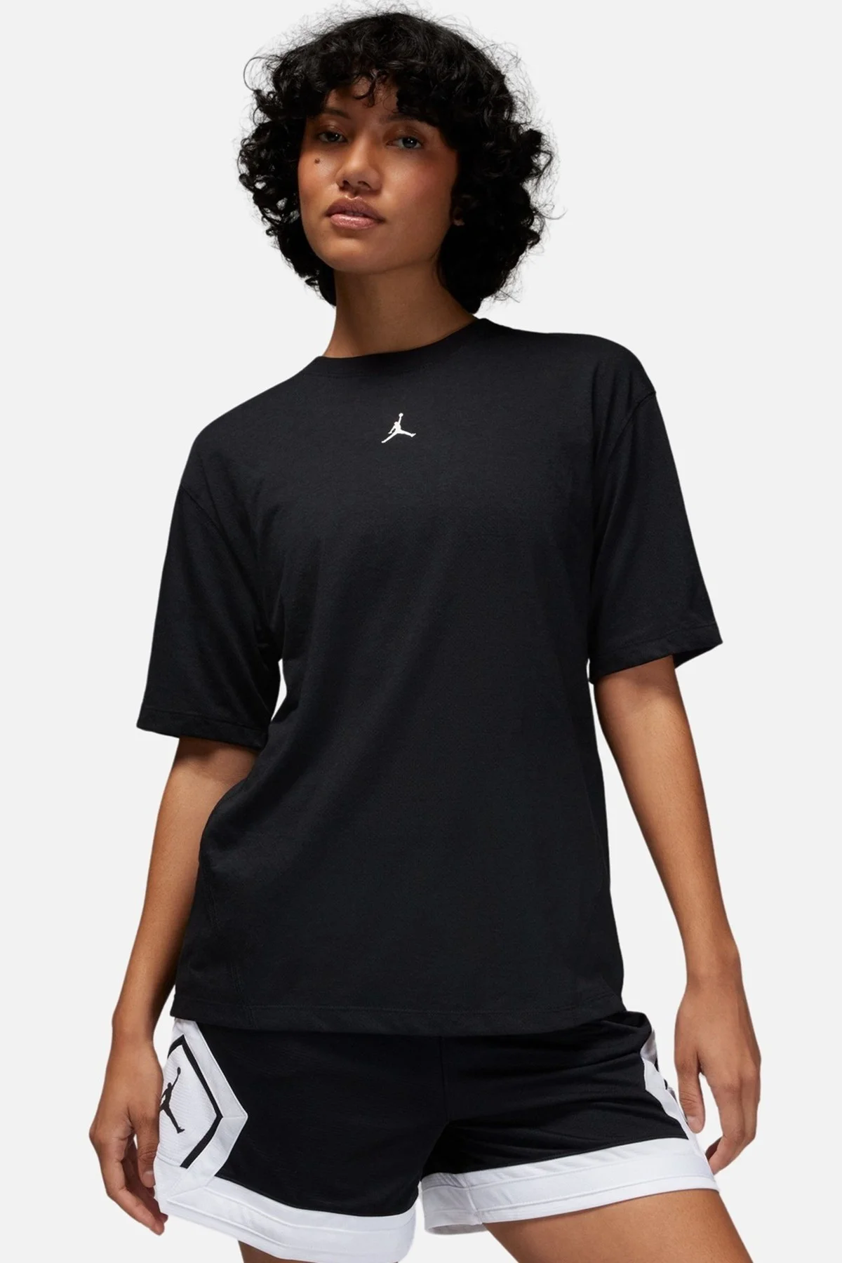 Nike Jordan Diamond Jumpan Women’s Loose Fit Top T-shirt Kadın Bol Kalıp File Detaylı Tişört Siyah Nike Jordan Diamond Jumpan Women’s Loose Fit Top T-shirt Kadın Bol Kalıp File Detaylı Tişört Siyah Fiyatı, Yorumları ve Özellikleri