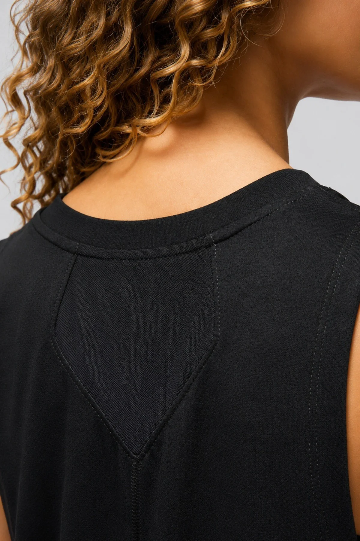 Nike Jordan Diamond Patterned Womens Loose Fit Tank Bol Kesim File Detaylı Kadın Atlet Siyah Nike Jordan Diamond Patterned Womens Loose Fit Tank Bol Kesim File Detaylı Kadın Atlet Siyah Fiyatı, Yorumları ve Özellikleri
