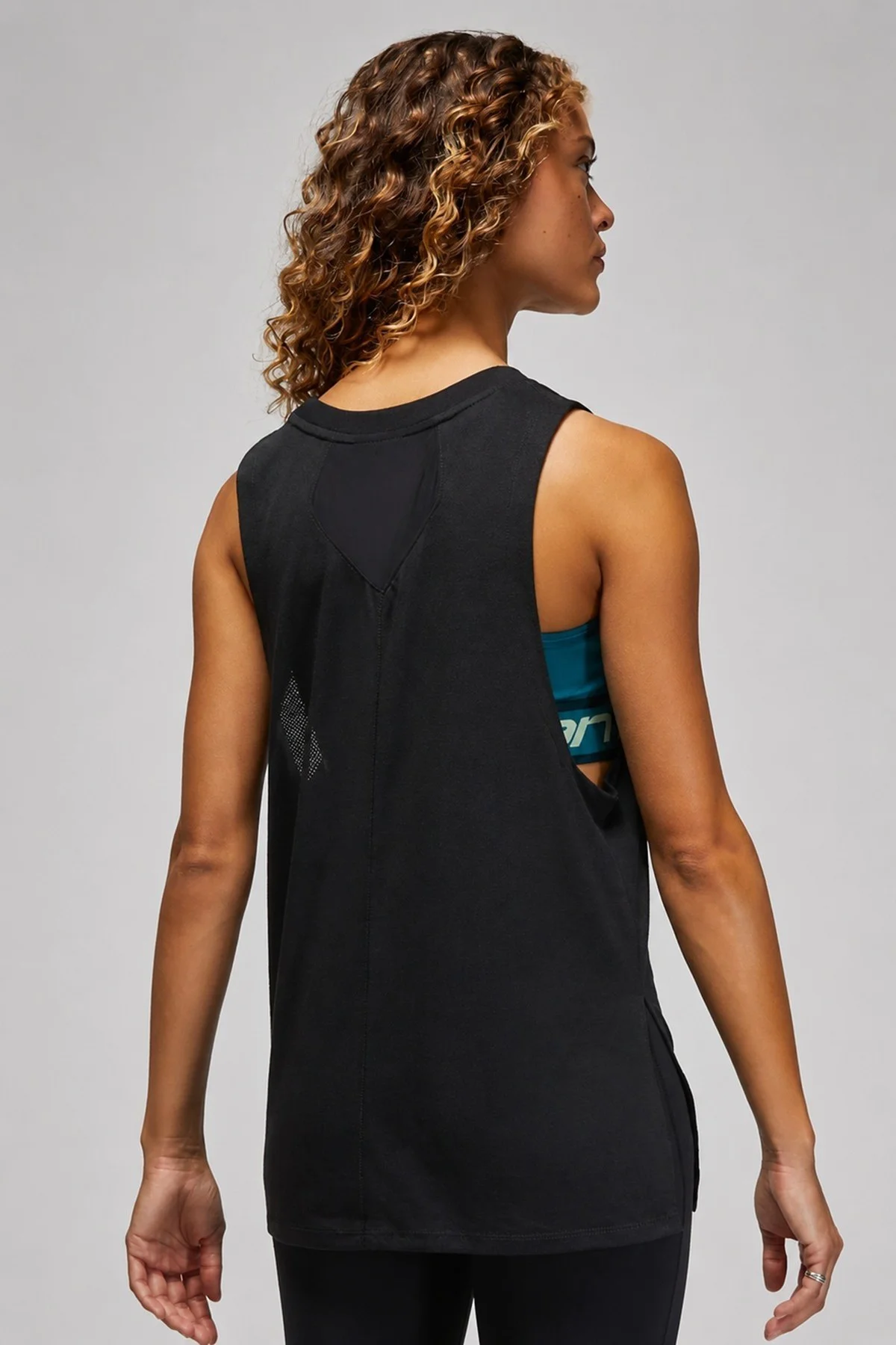 Nike Jordan Diamond Patterned Womens Loose Fit Tank Bol Kesim File Detaylı Kadın Atlet Siyah Nike Jordan Diamond Patterned Womens Loose Fit Tank Bol Kesim File Detaylı Kadın Atlet Siyah Fiyatı, Yorumları ve Özellikleri