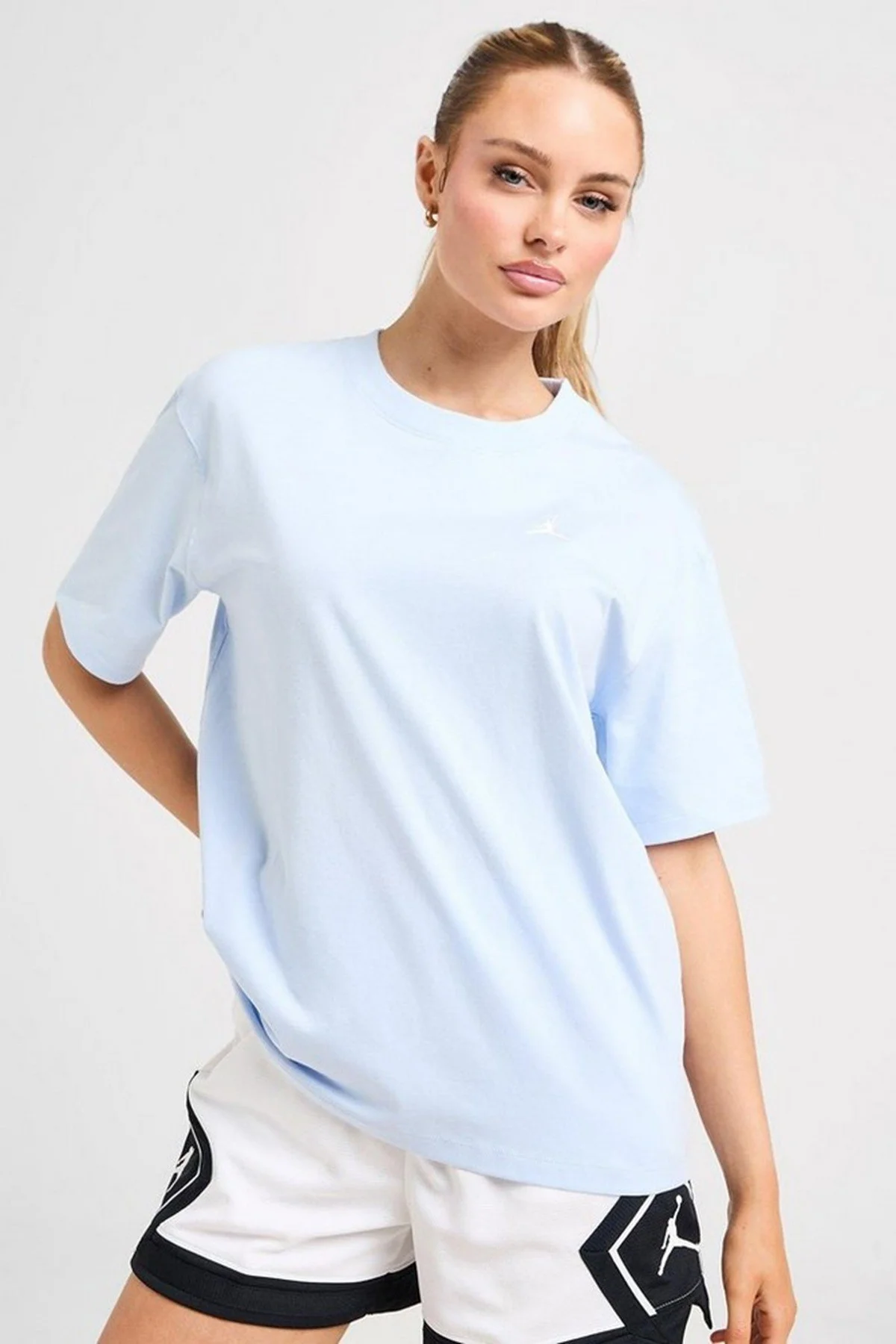 Nike Jordan Essential Women's Loose Fit T-Shirt Kadın Nakış Logo Pamuklu Bol Kesim Tişört Açık Mavi Fiyatı, Yorumları ve Özellikleri